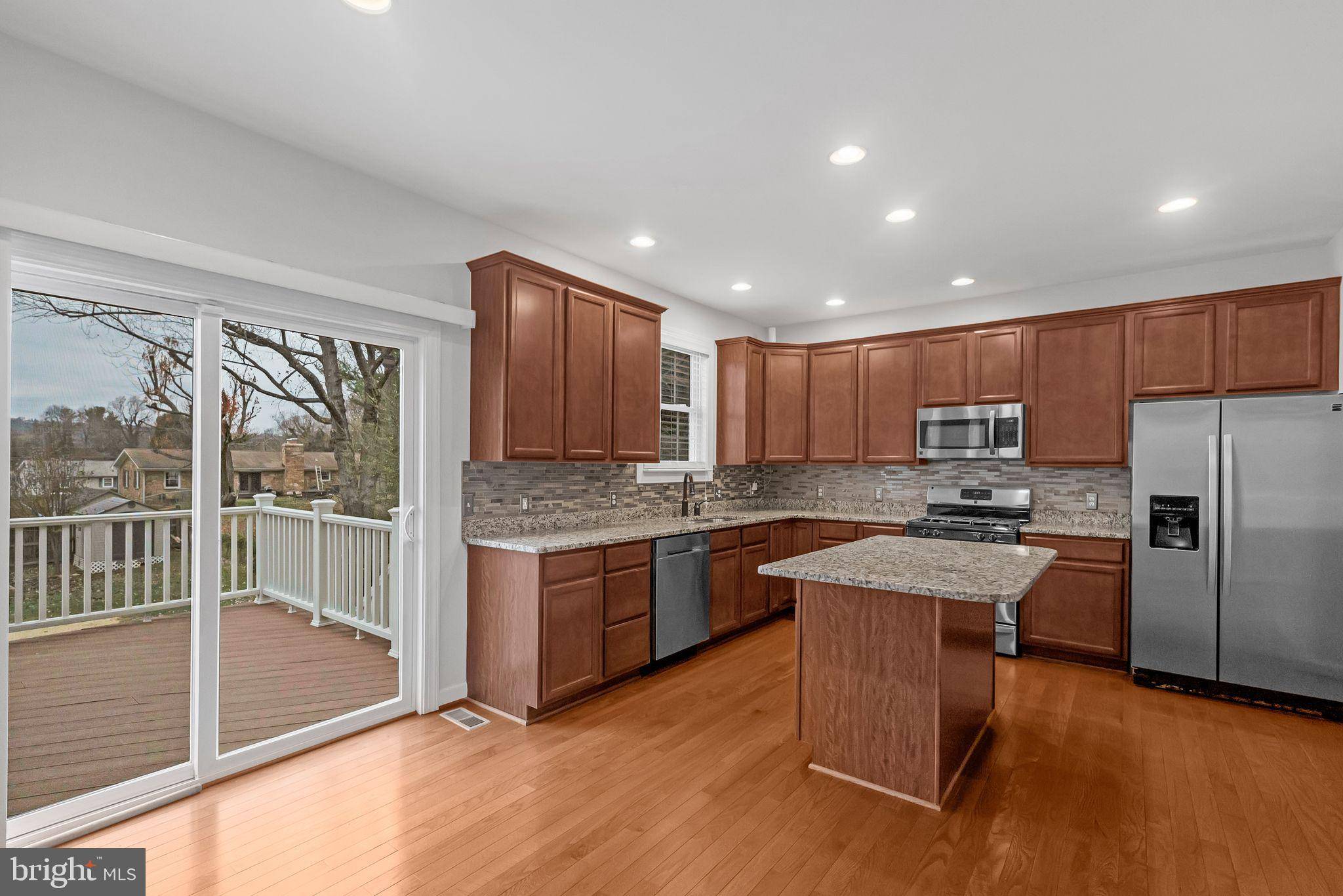 Warrenton, VA 20186,120 FRAZIER RD