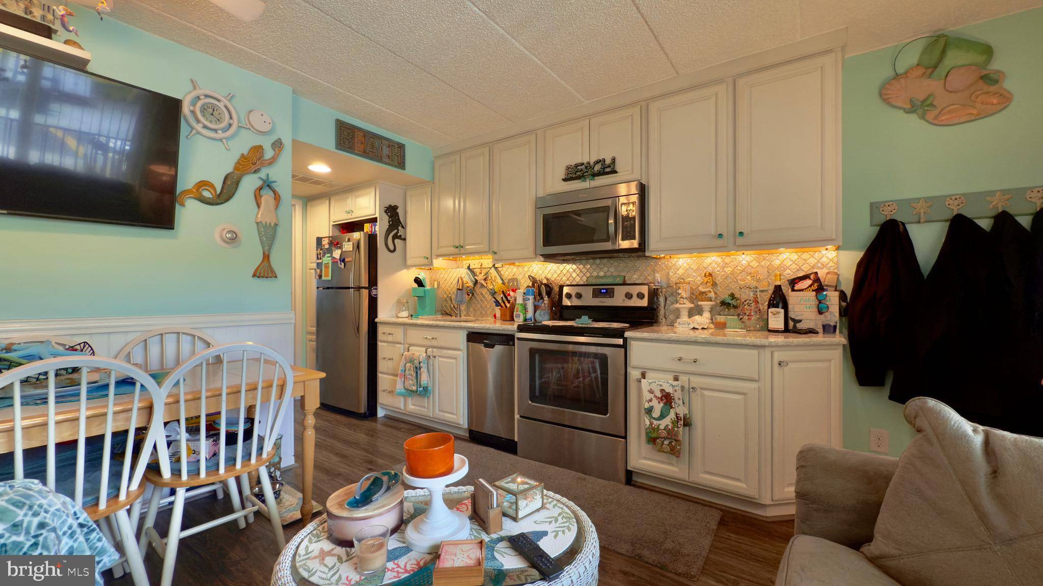 North Wildwood, NJ 08260,513-204 17TH AVE