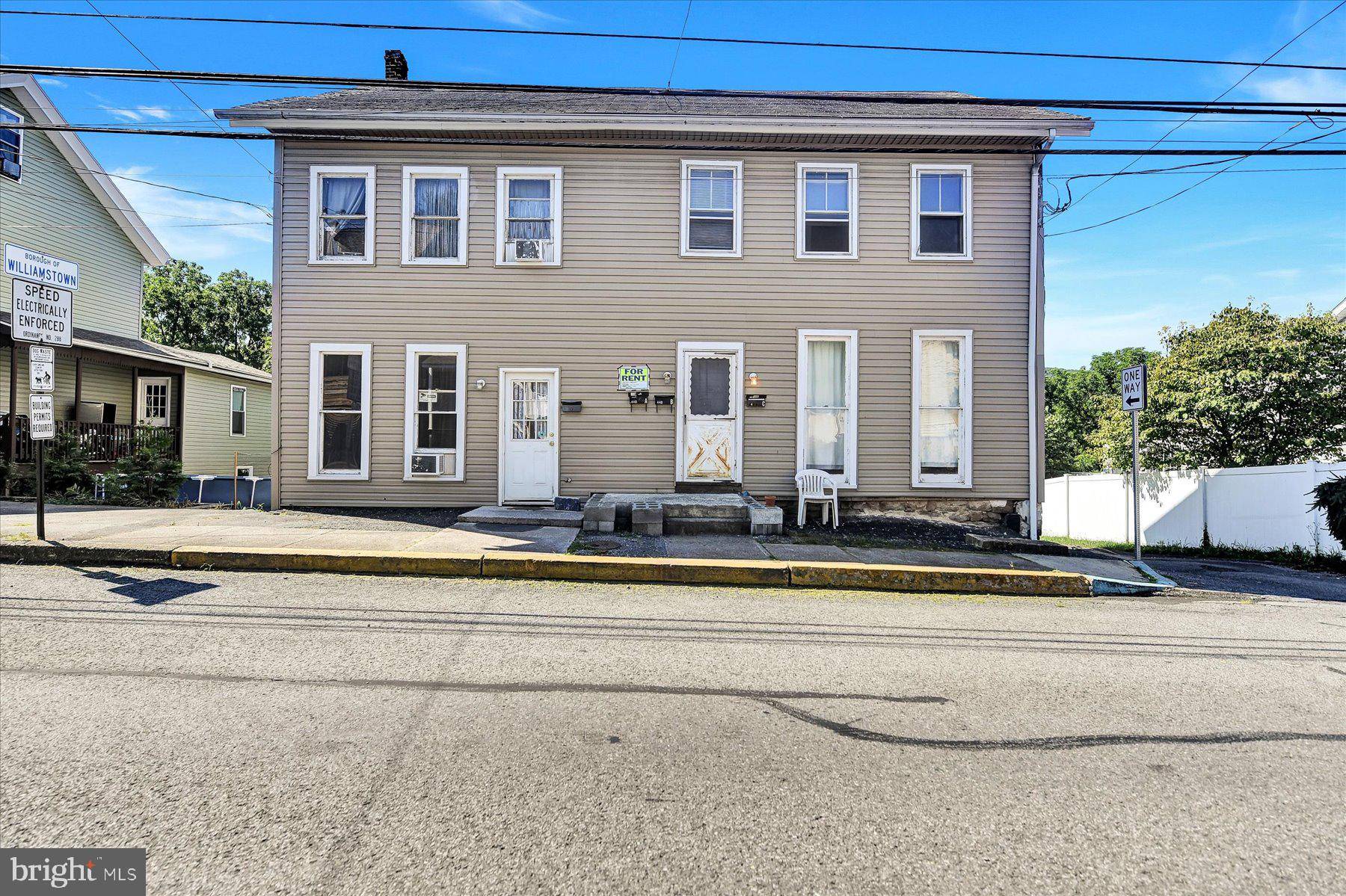 Williamstown, PA 17098,438-440 W MARKET ST