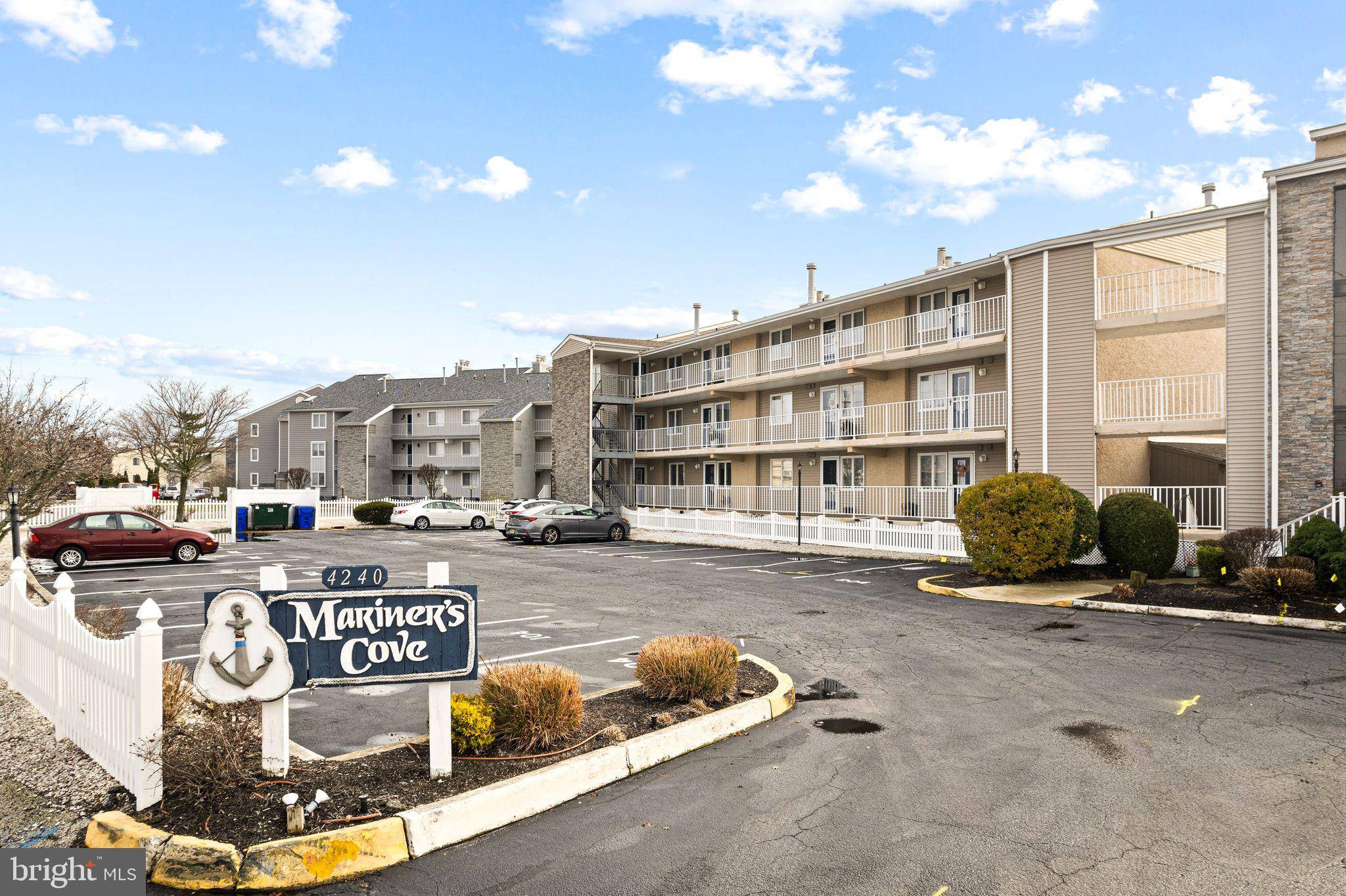 Brigantine, NJ 08203,4240 ATLANTIC BRIGANTINE BLVD #202