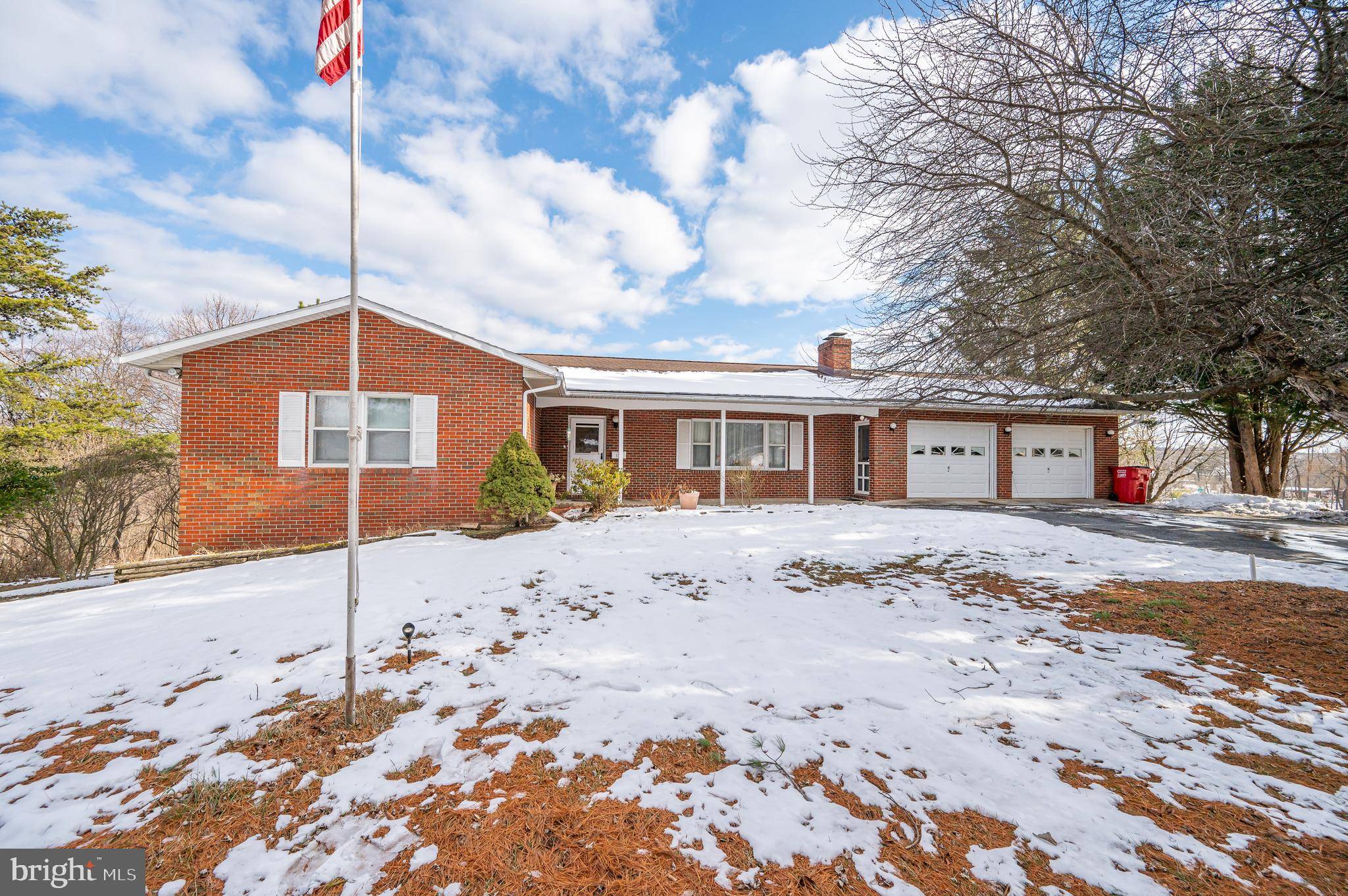 Berkeley Springs, WV 25411,160 MORGAN LN