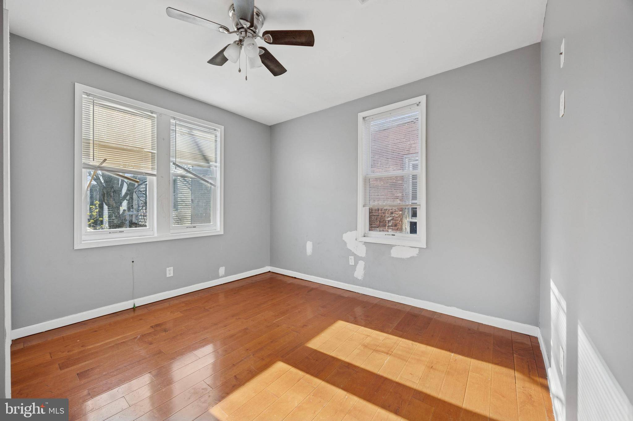 Philadelphia, PA 19143,639 S 56TH ST