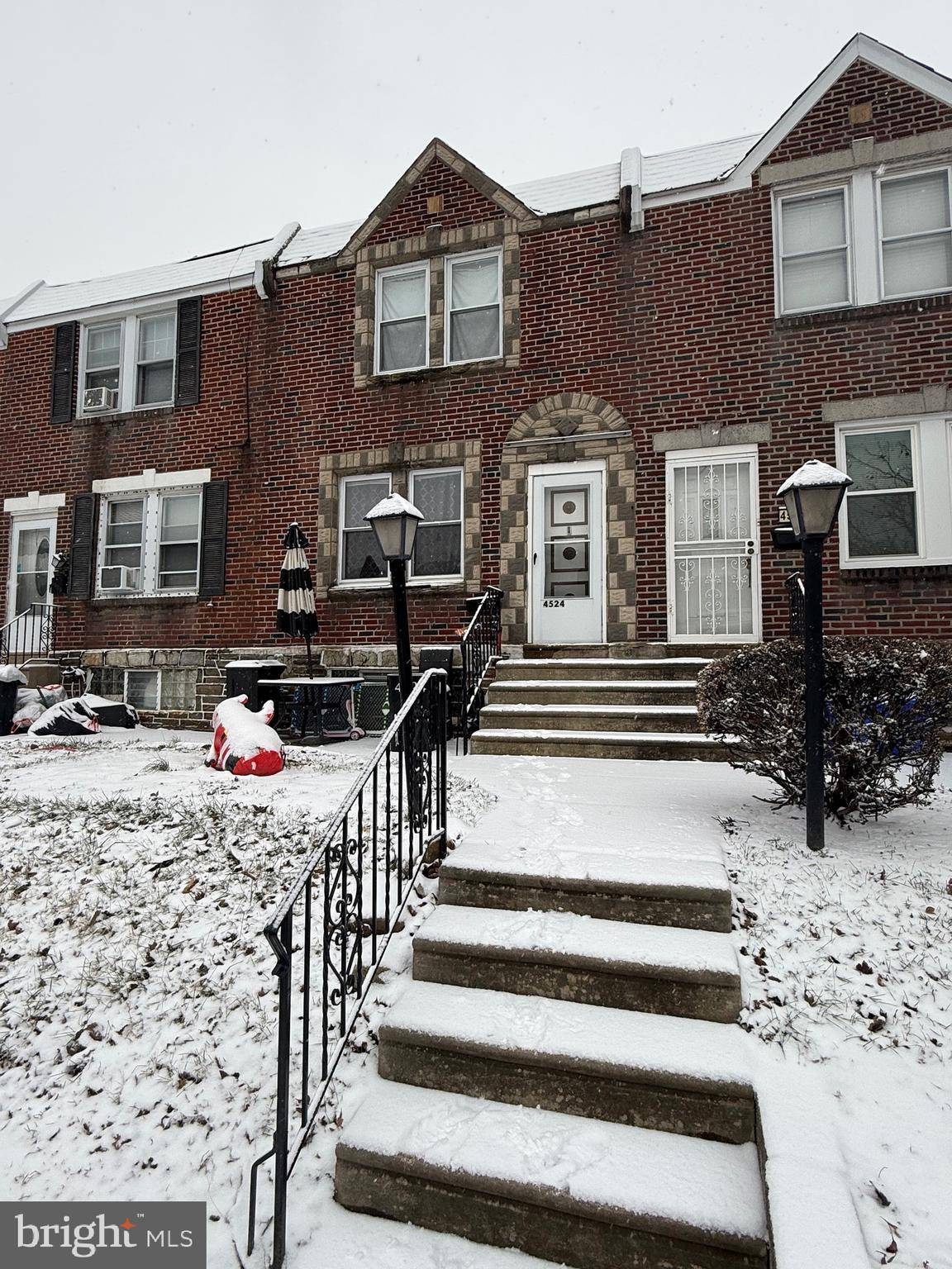 Philadelphia, PA 19136,4524 OAKMONT ST