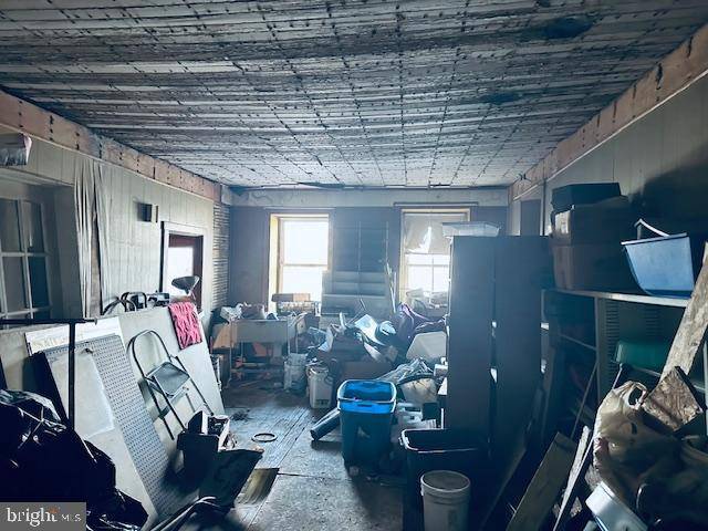 Lenhartsville, PA 19534,102 E PENN ST