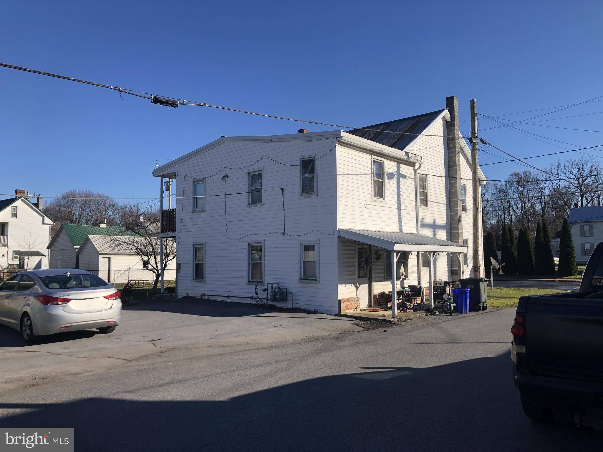 Shippensburg, PA 17257,109 & 111 W ORANGE ST