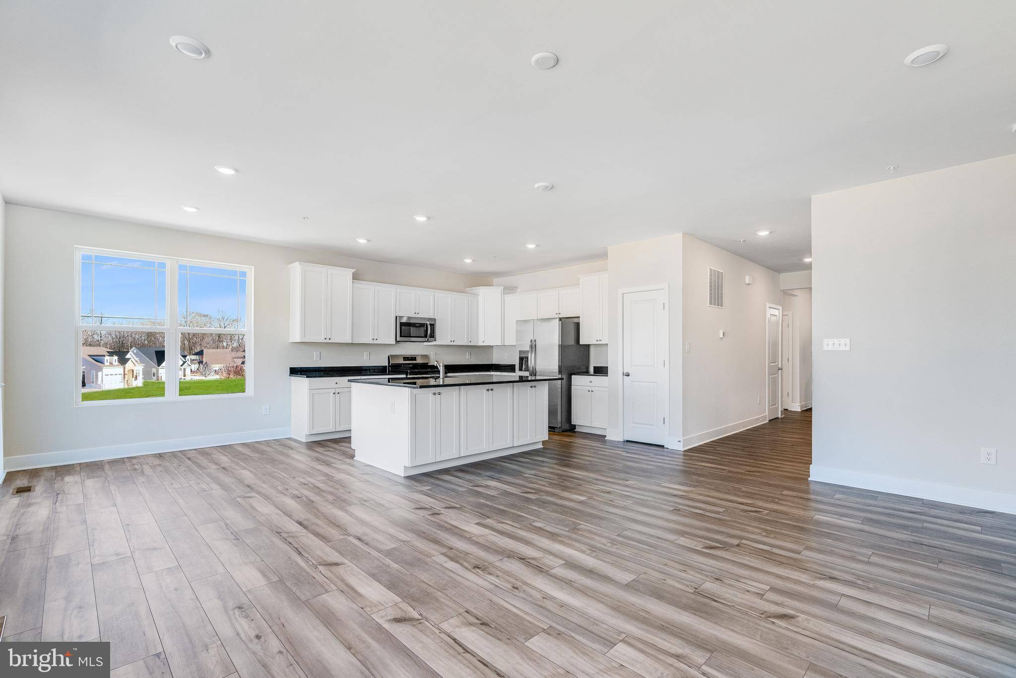 White Plains, MD 20695,10015 SHENANDOAH LN