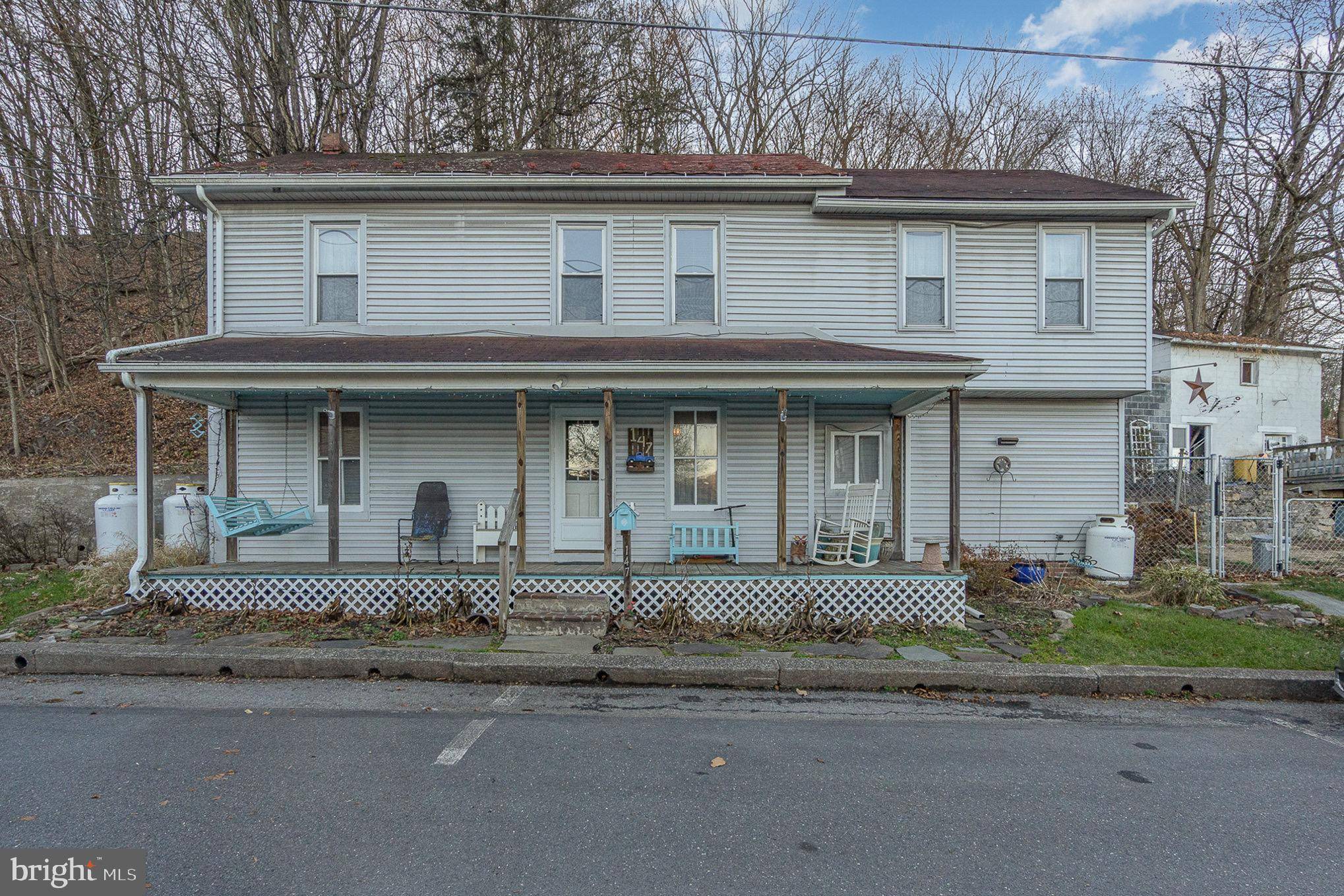 Newport, PA 17074,147 N 6TH ST