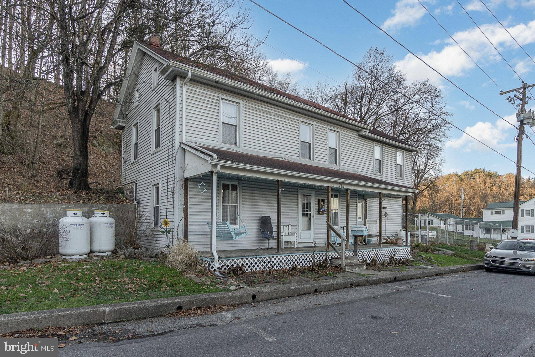 Newport, PA 17074,147 N 6TH ST