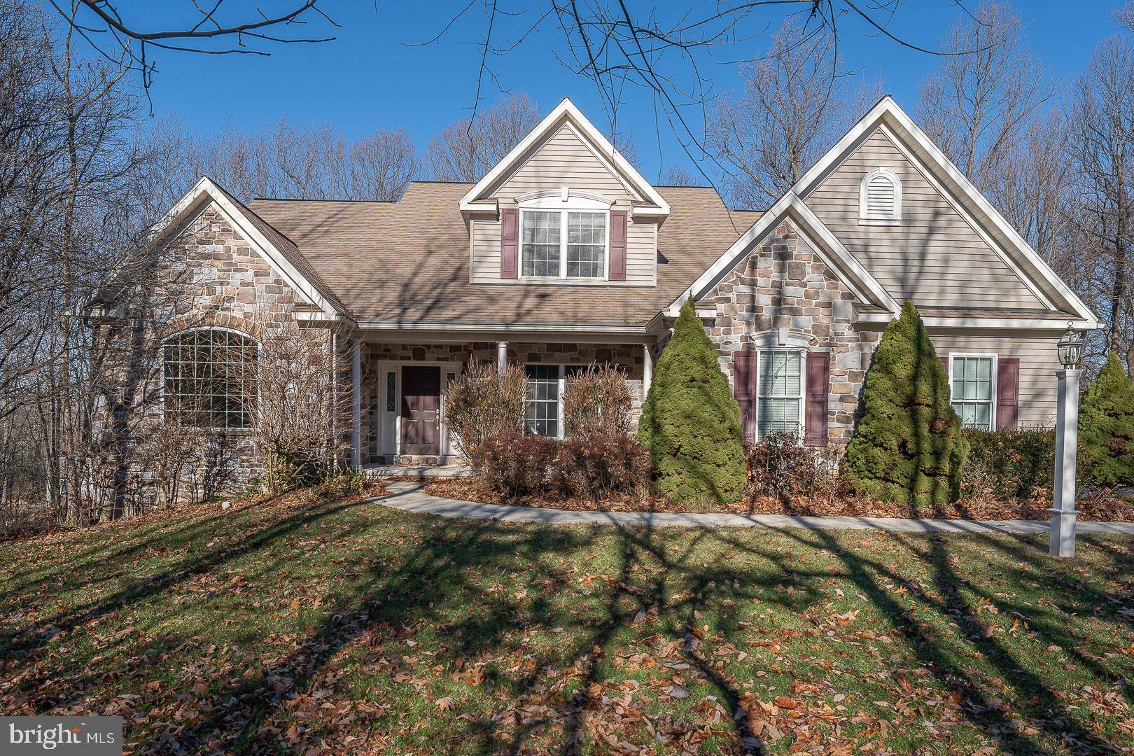 Honey Brook, PA 19344,98 WOODLAND DR