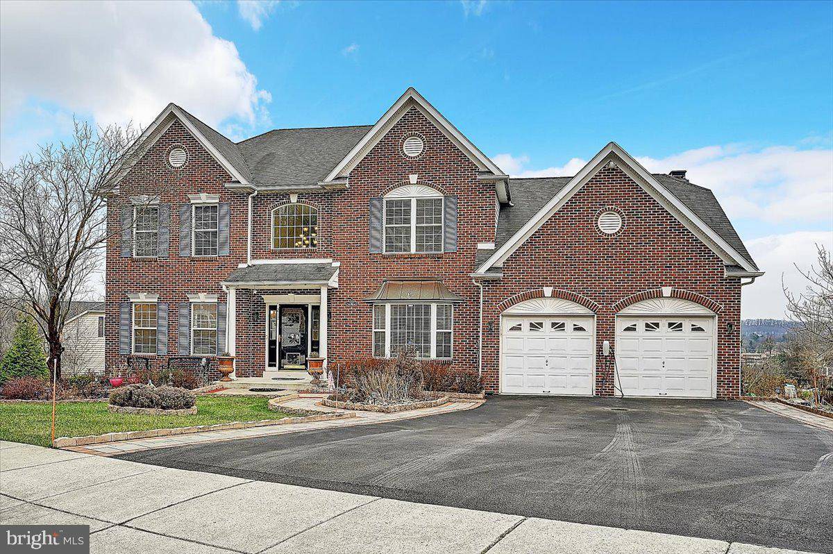 Downingtown, PA 19335,217 TRUMAN WAY