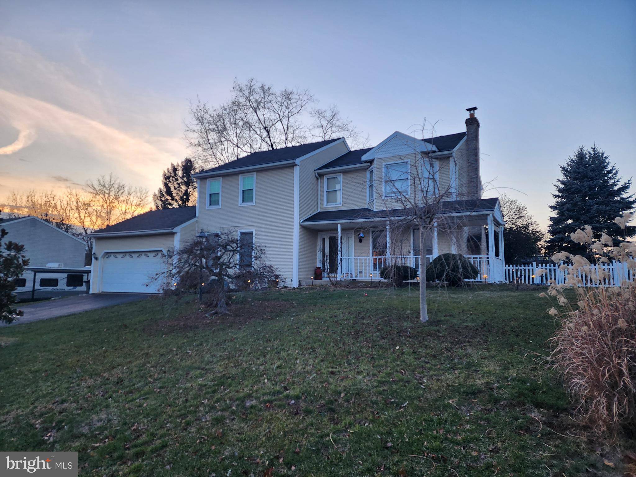 York, PA 17408,3065 HONEY RUN DR