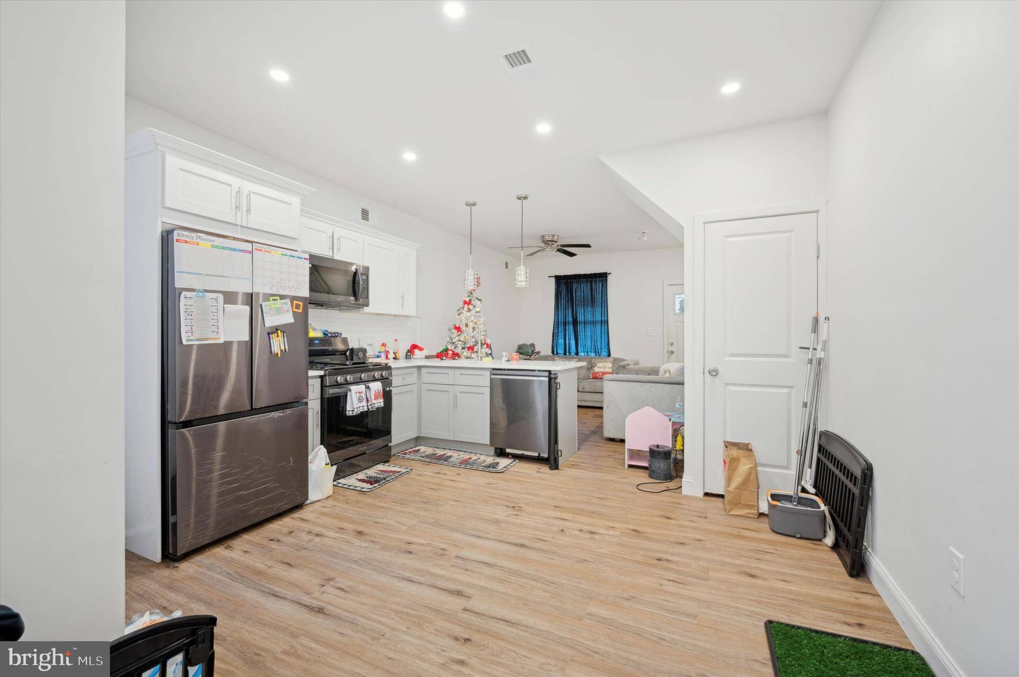 Philadelphia, PA 19132,2920 N TANEY ST