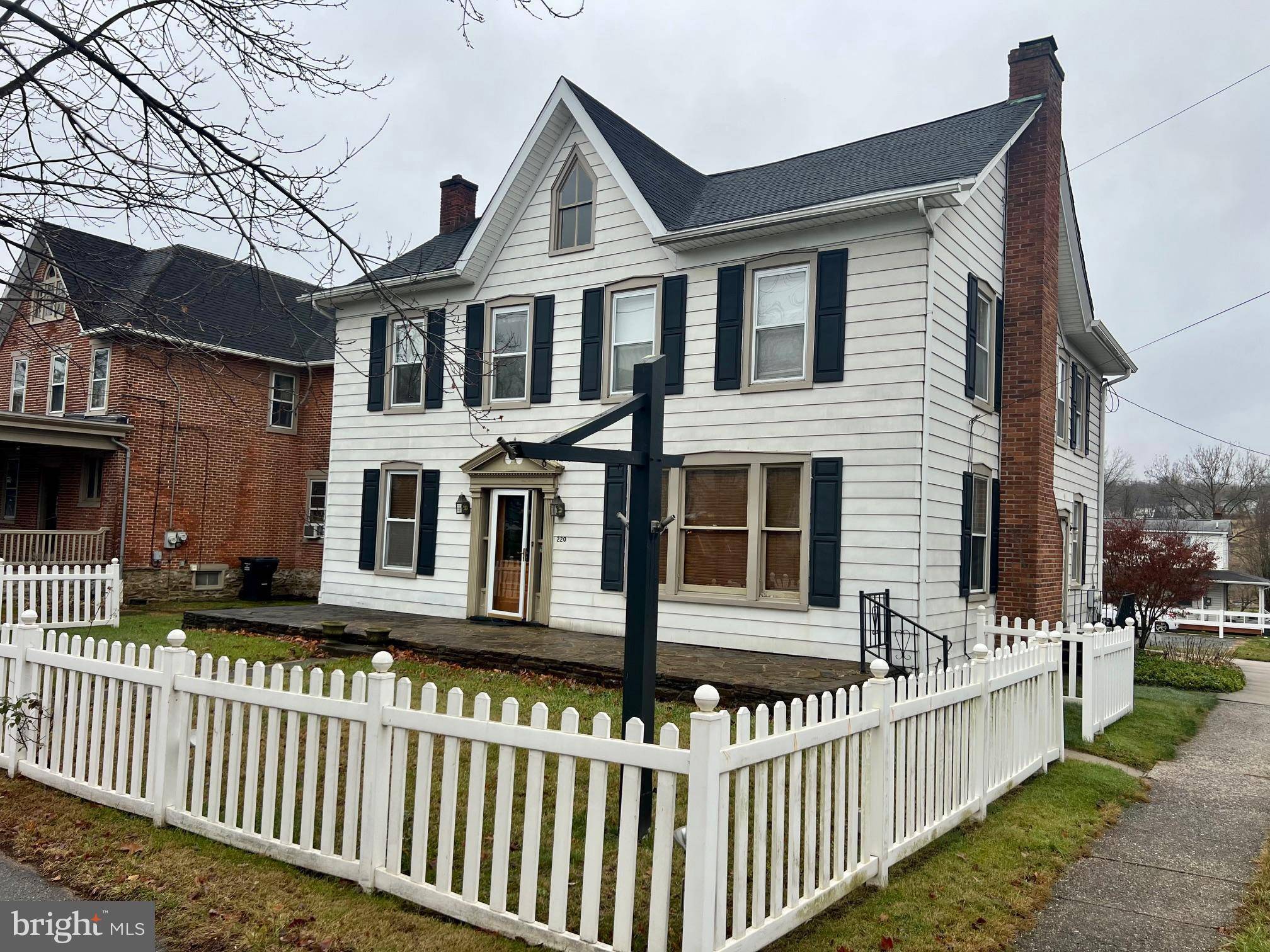 Avondale, PA 19311,220 PENNSYLVANIA AVE