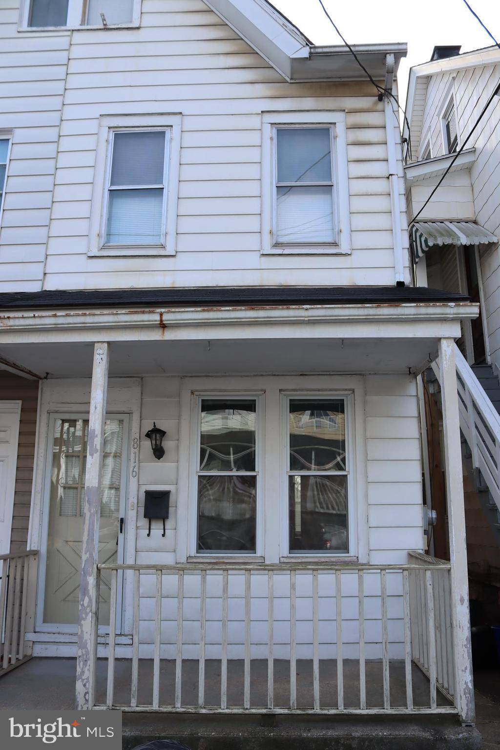 Easton, PA 18042,816 BUSHKILL ST