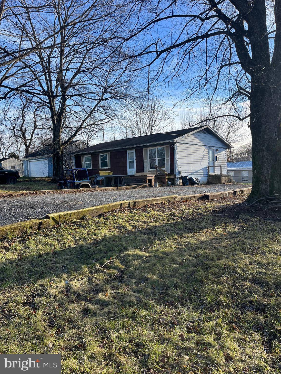 Kearneysville, WV 25430,72 BUGLE LN