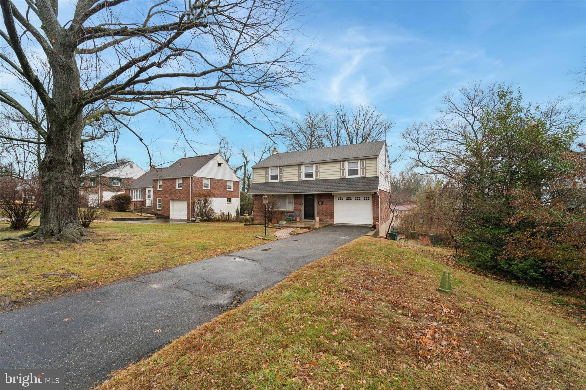 Brookhaven, PA 19015,105 MEADOWBROOK LN