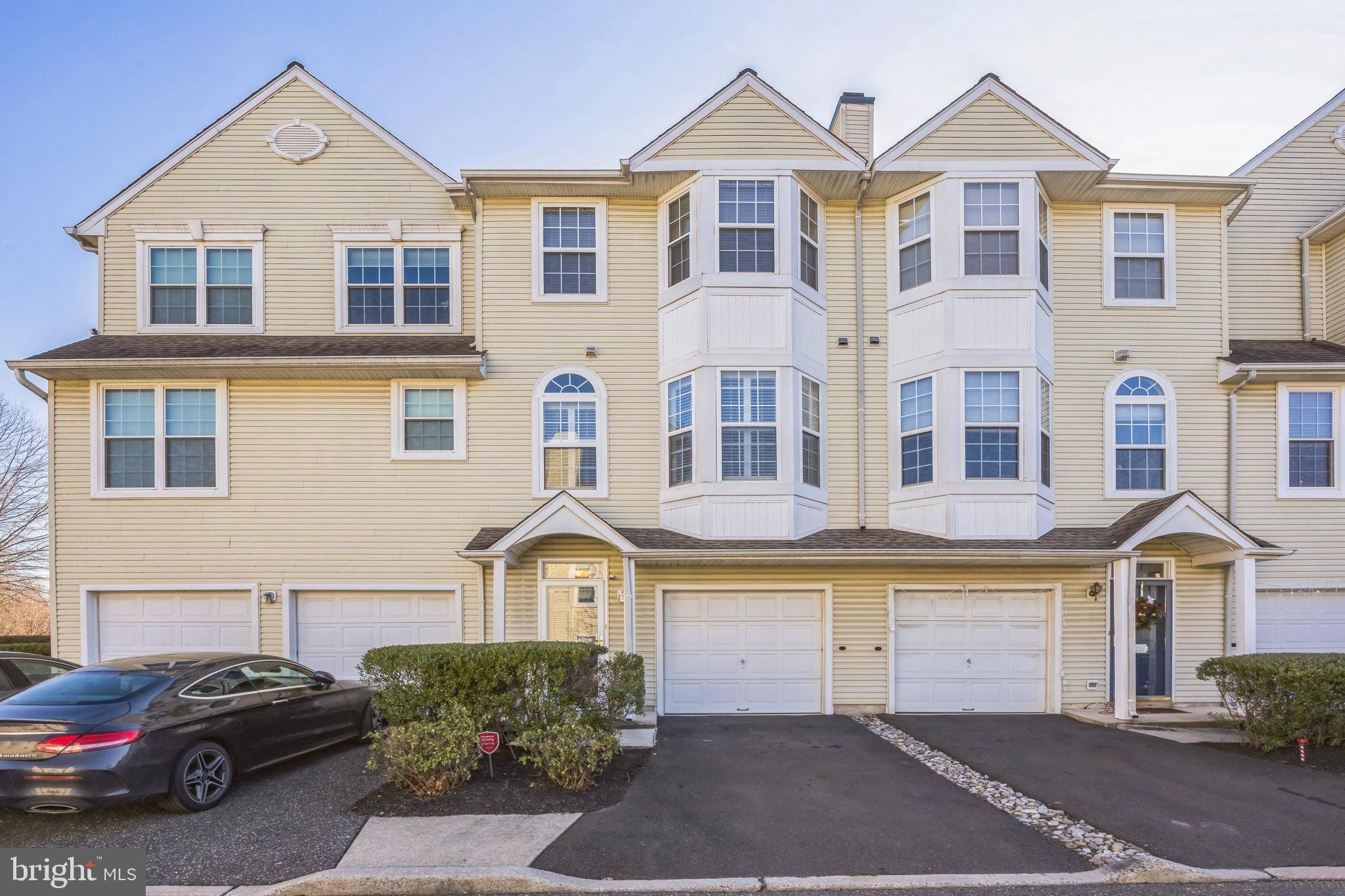 Palmyra, NJ 08065,8102 CYPRESS CT