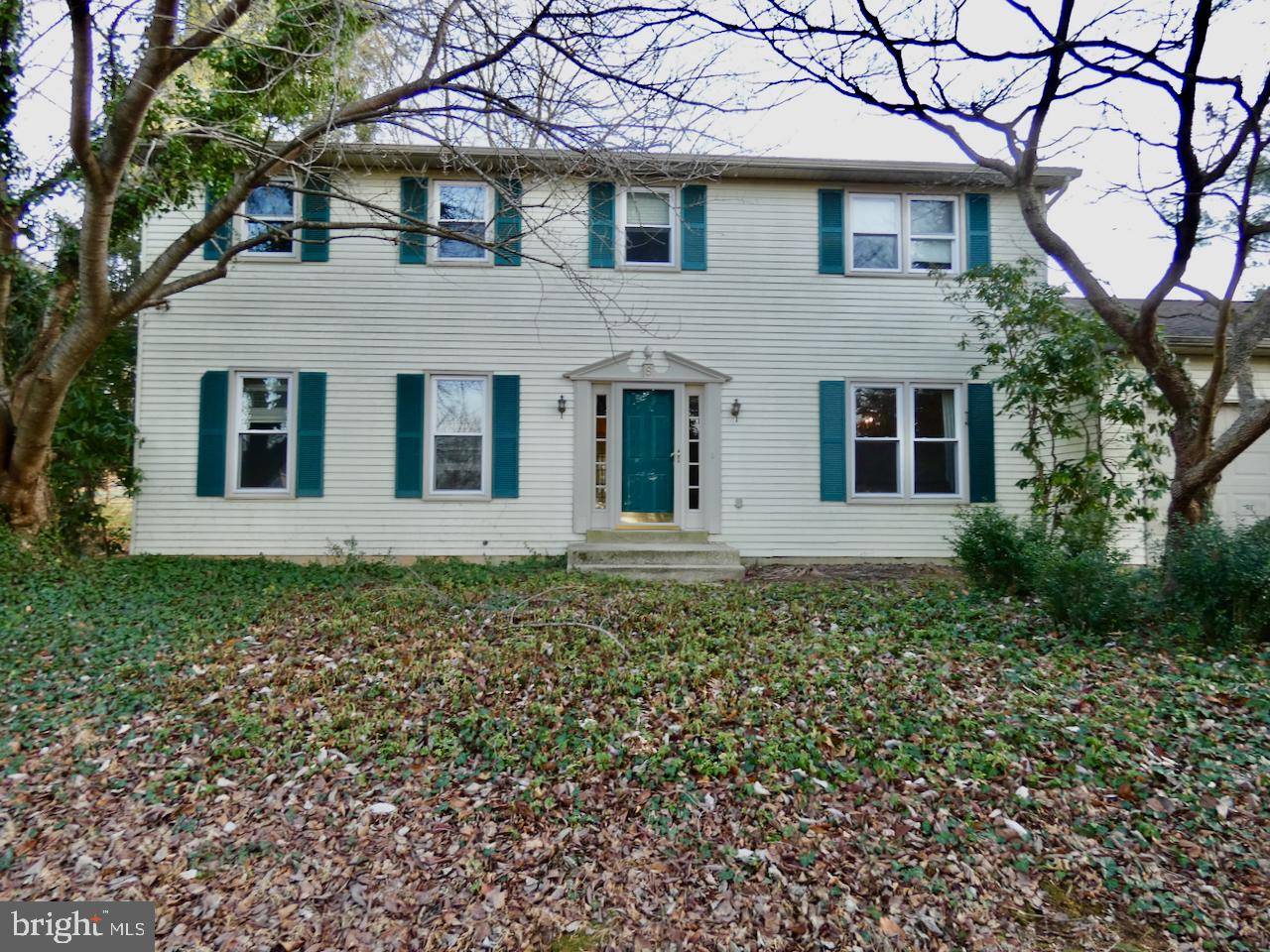 Hockessin, DE 19707,8 COLONIAL CT