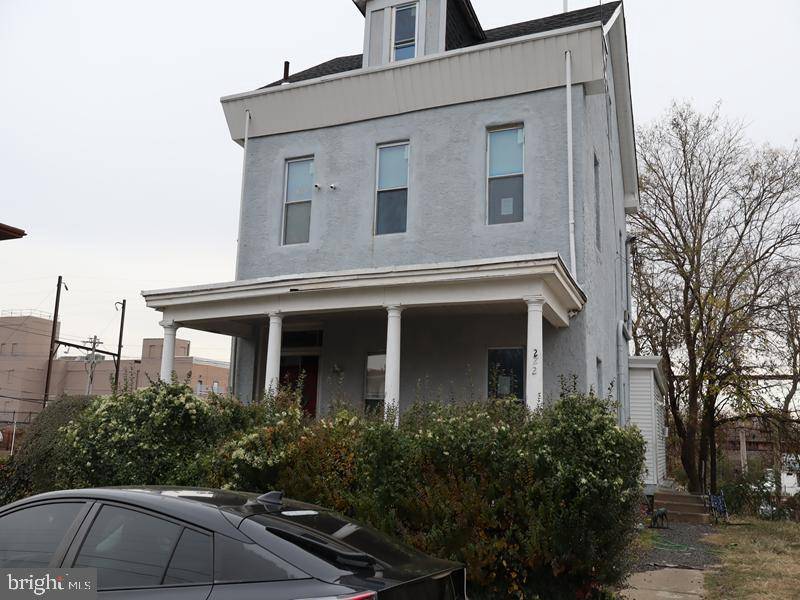 Philadelphia, PA 19144,222 E PRICE ST