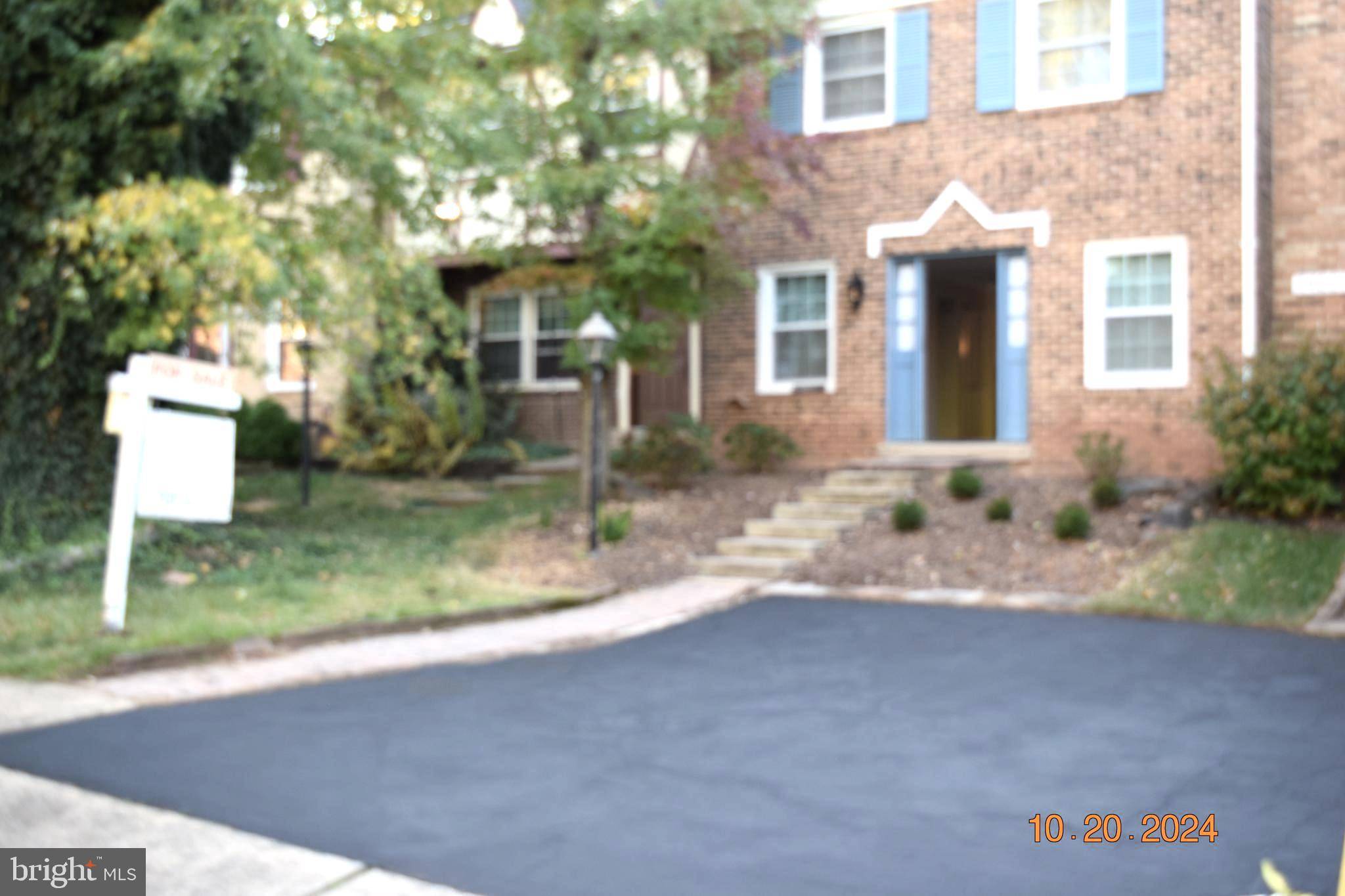 Centreville, VA 20120,14857 LEICESTER CT