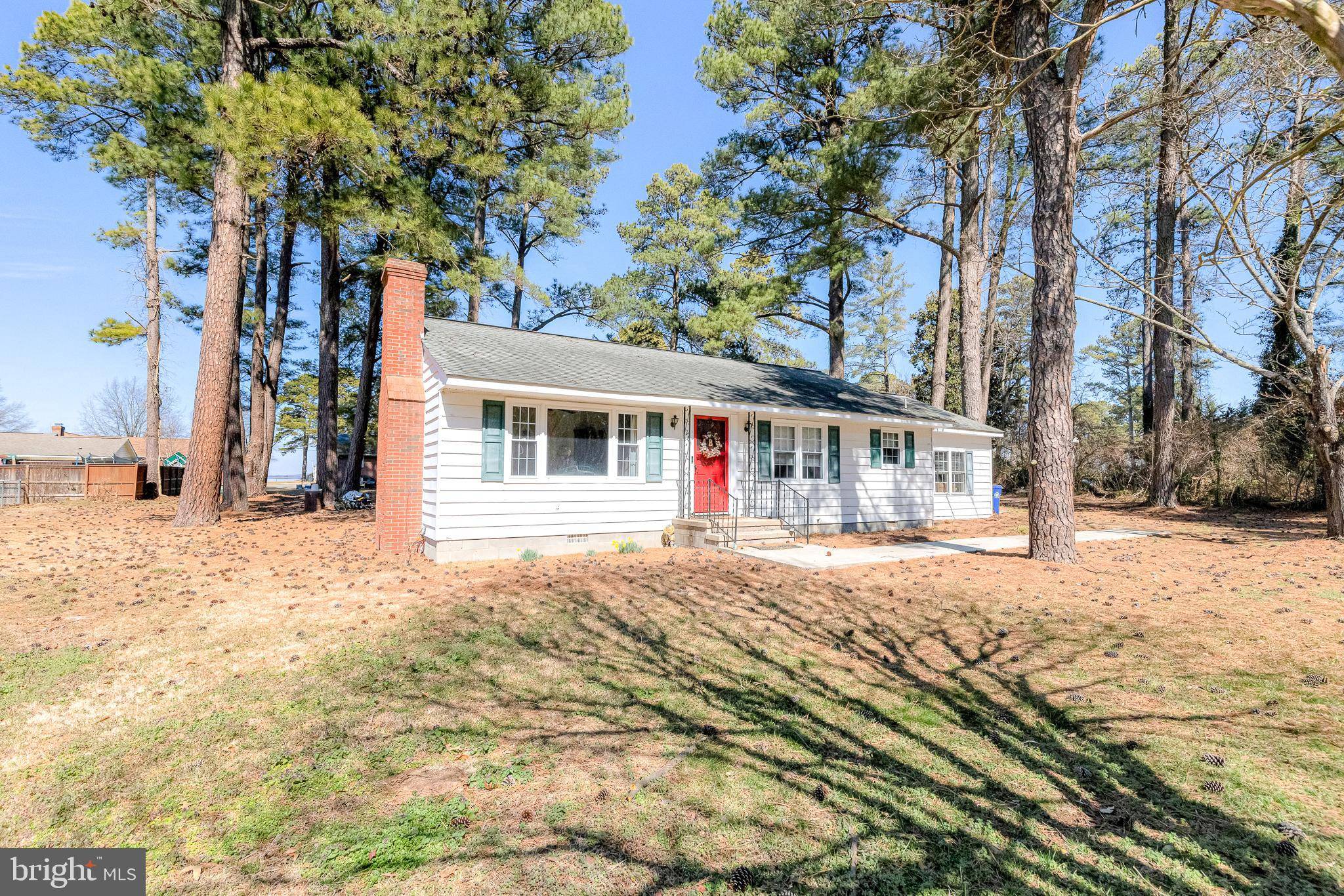 Tappahannock, VA 22560,369 E BANBURY RD