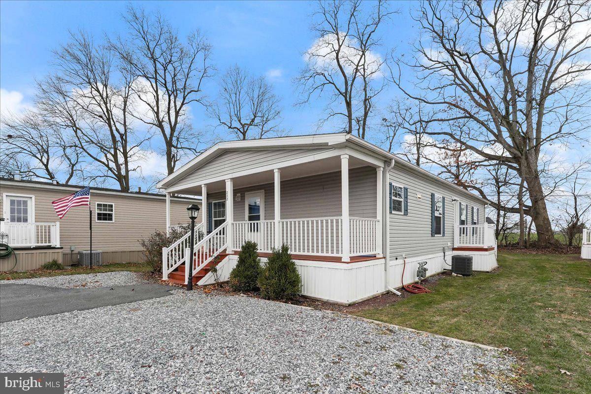 New Holland, PA 17557,212 AMBER CIR