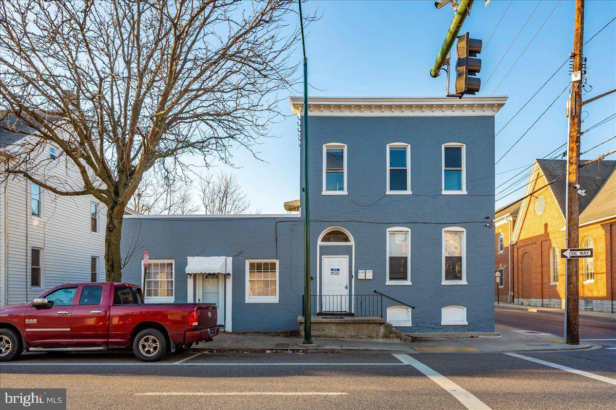 Hagerstown, MD 21740,201-213 E WASHINGTON ST