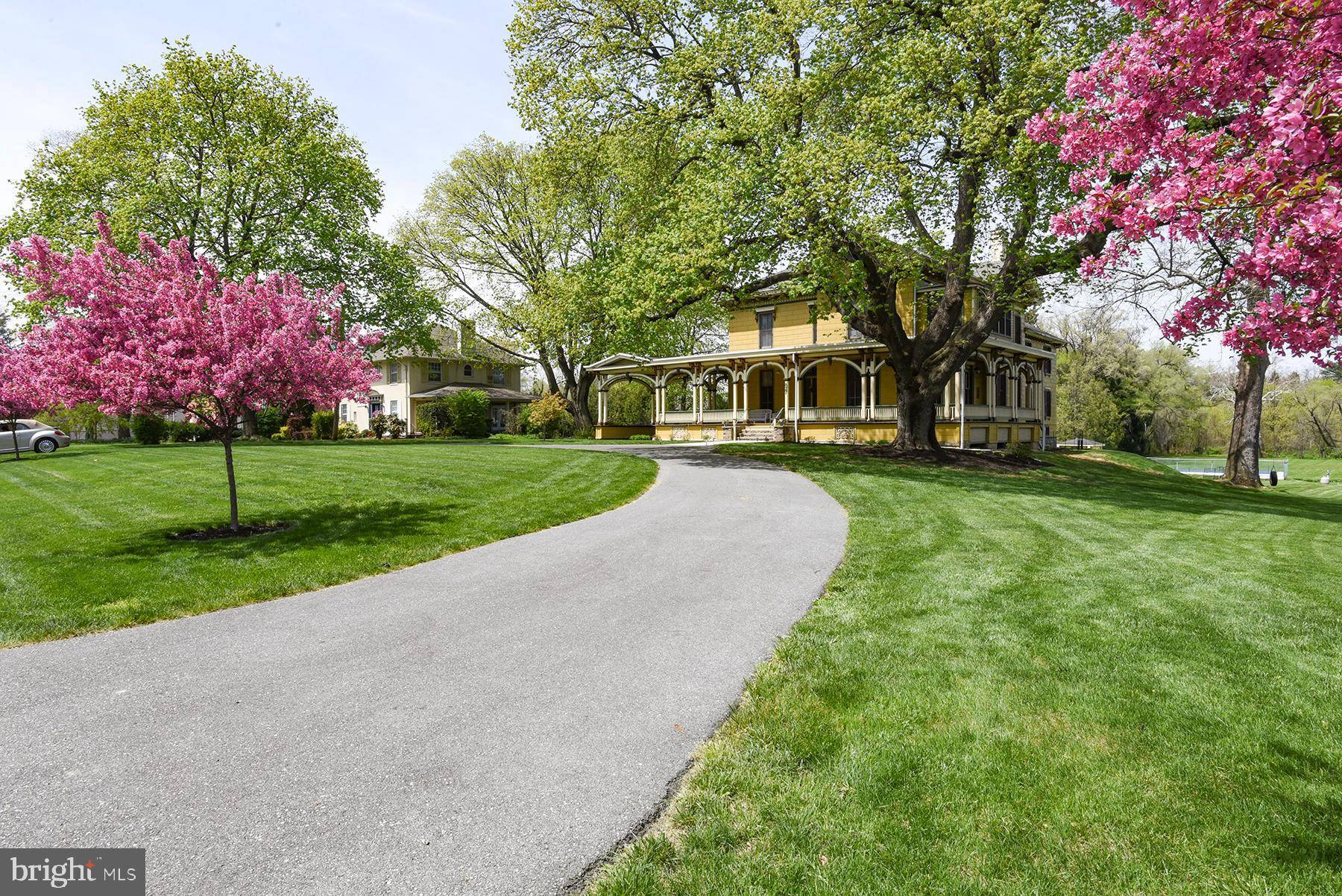 Chambersburg, PA 17201,827 PHILADELPHIA AVENUE