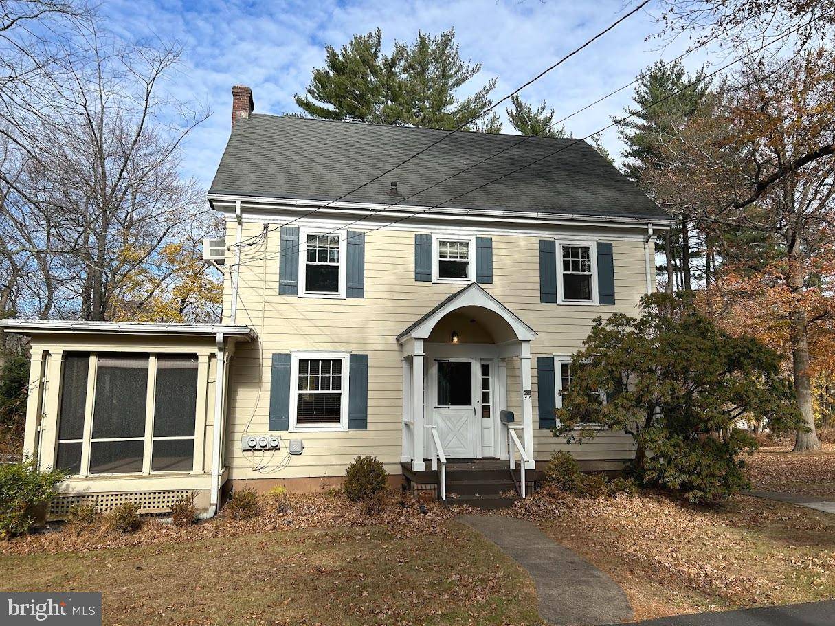 Pennington, NJ 08534,51 A EGLANTINE AVE