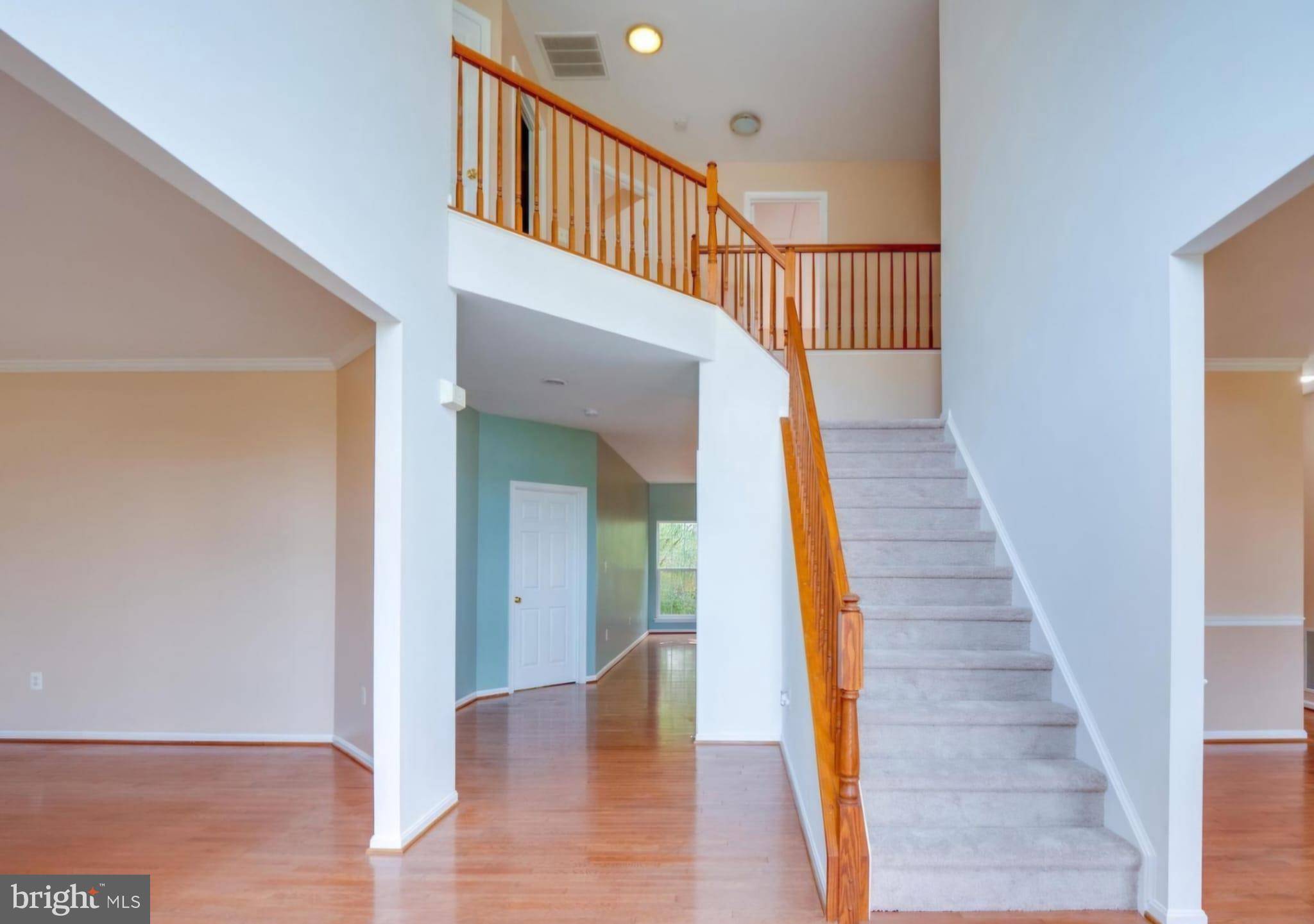 Bristow, VA 20136,8464 HESSIAN HILL CT