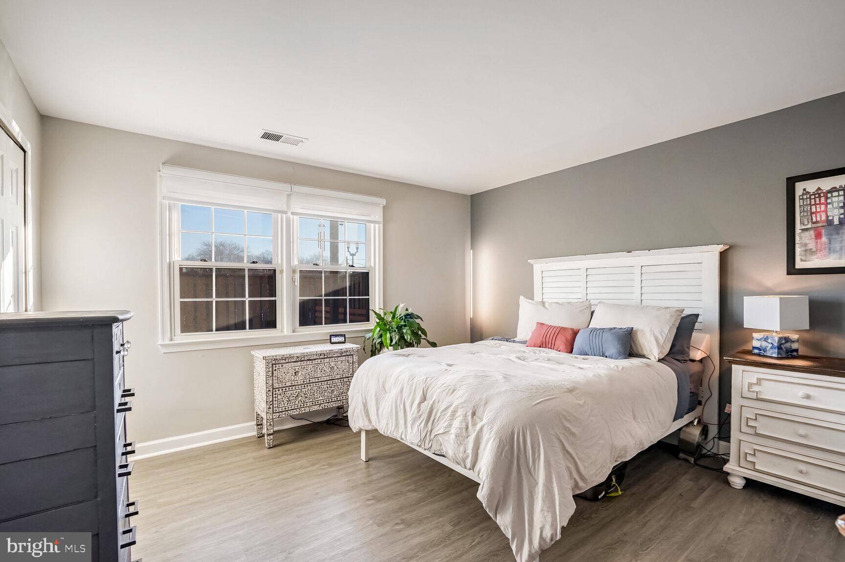 Arlington, VA 22204,3908 9TH RD S #3908