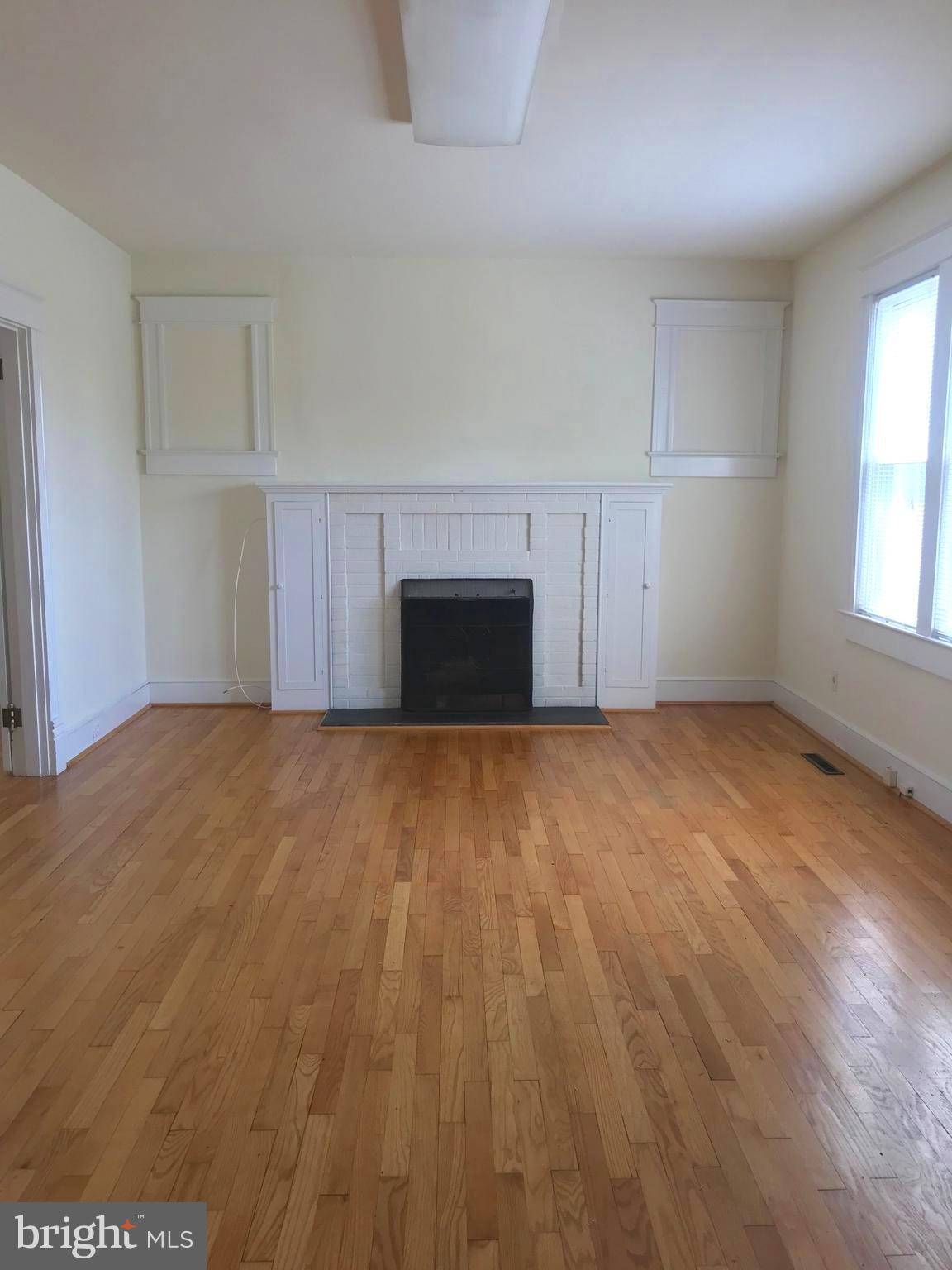 Fredericksburg, VA 22401,1820 WOODLYN DR
