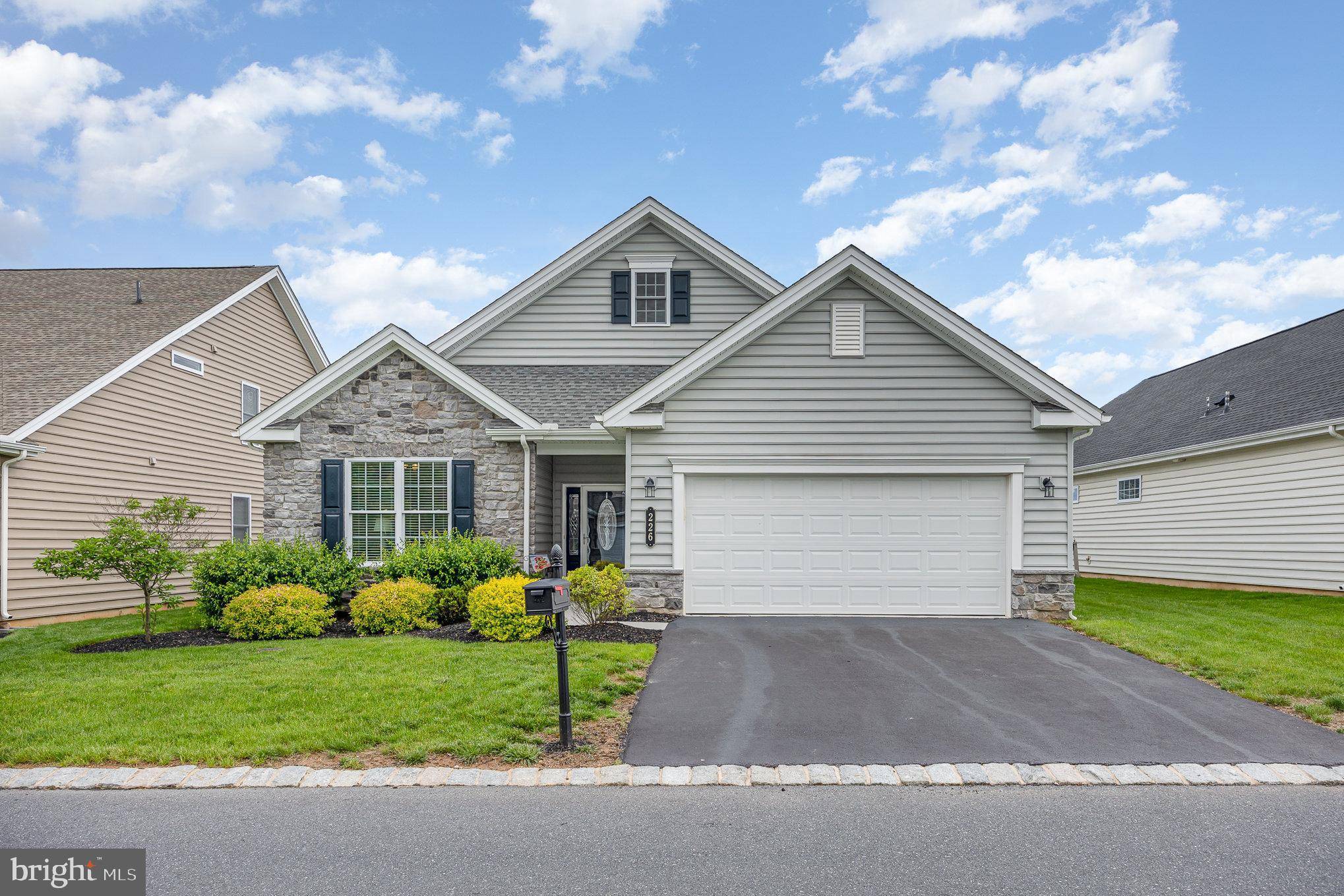 Mechanicsburg, PA 17050,226 LOYAL DR