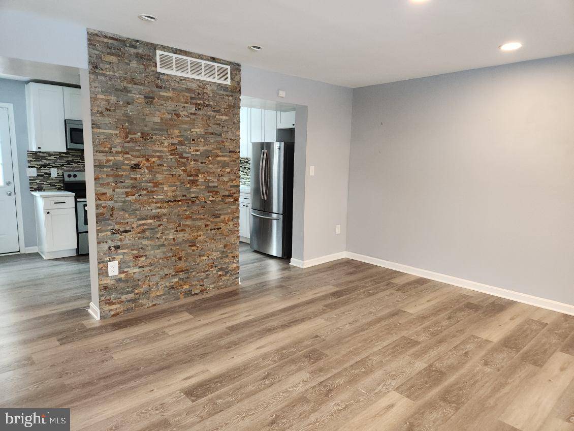 Glen Burnie, MD 21061,470 CORNELL CT