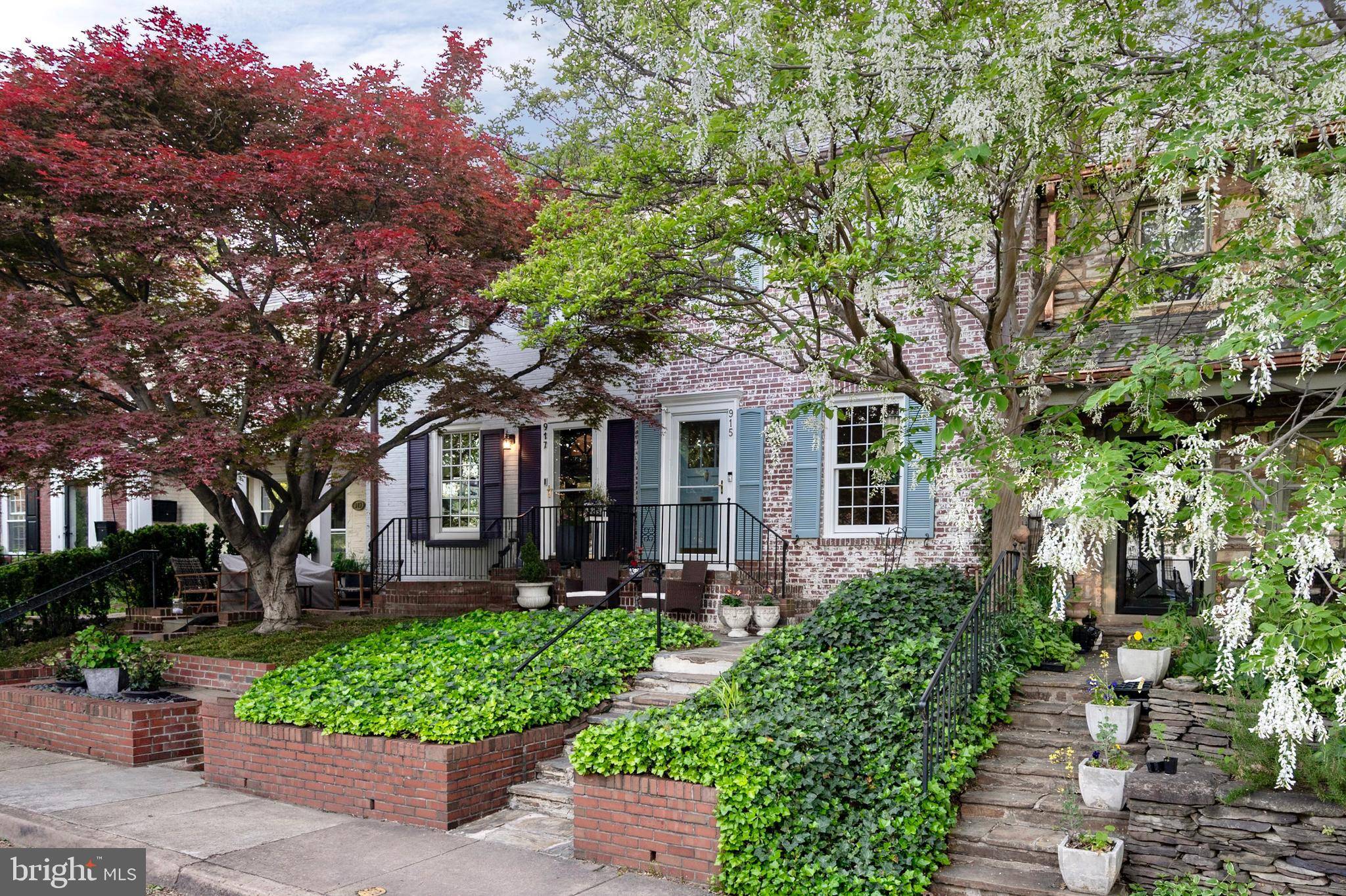 Alexandria, VA 22314,915 S SAINT ASAPH ST