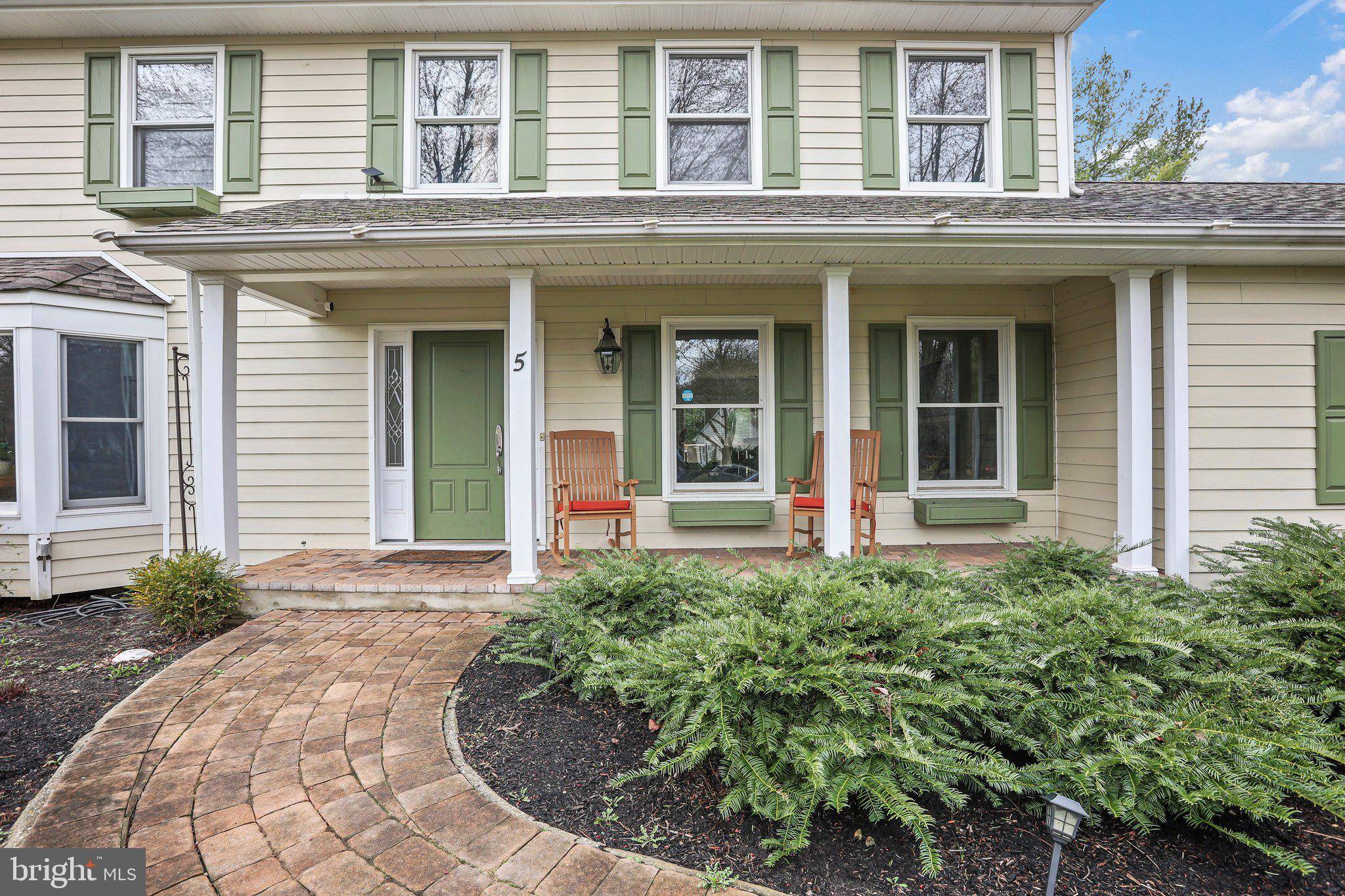 Princeton Junction, NJ 08550,5 LANDING LN