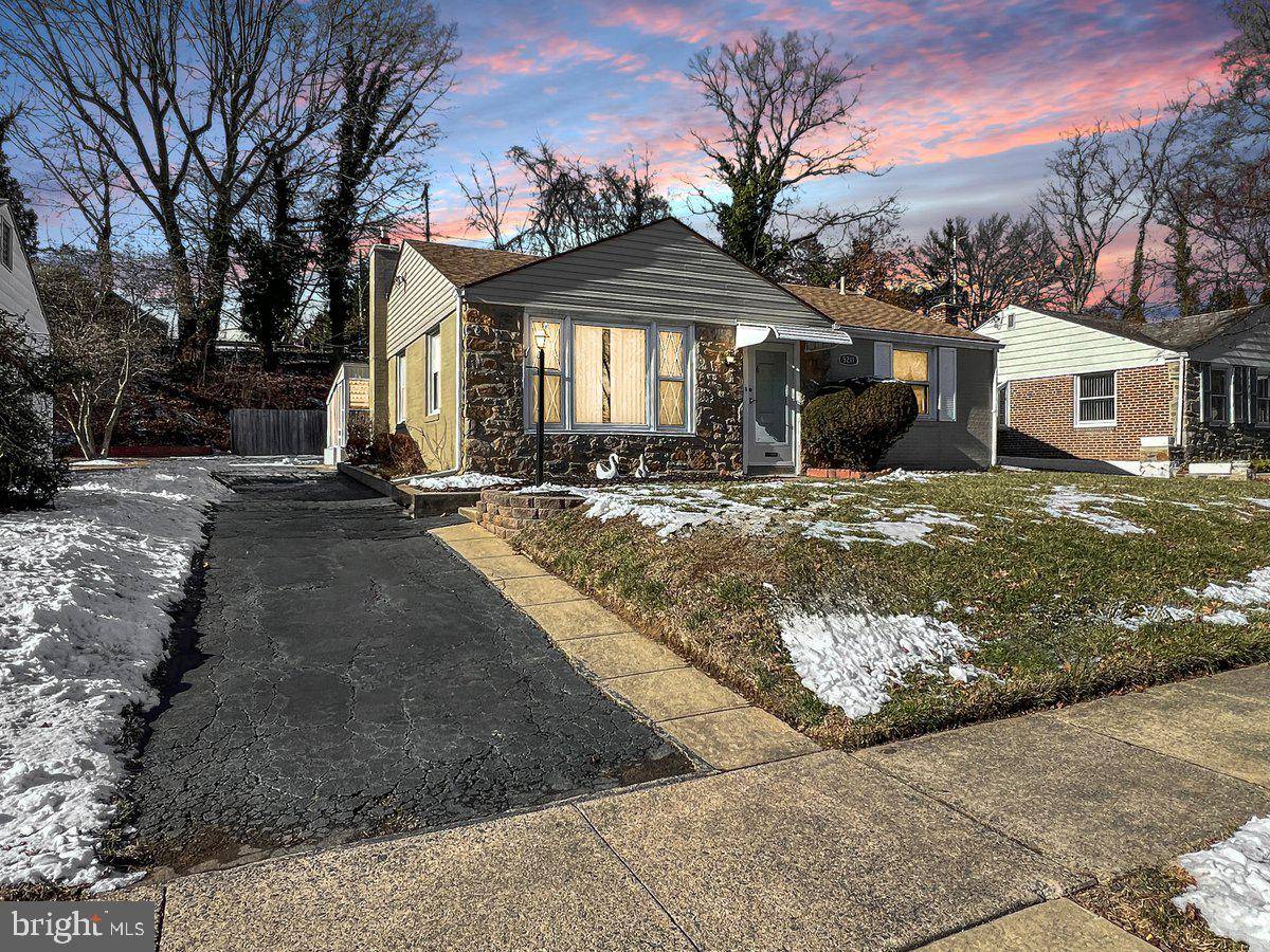 Drexel Hill, PA 19026,5211 ARROWHEAD LN