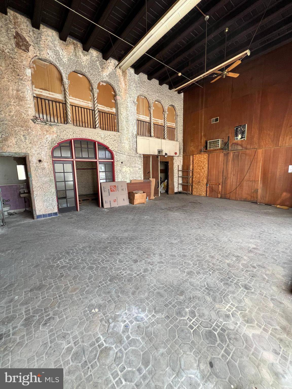Reading, PA 19601,1407 N 5TH ST