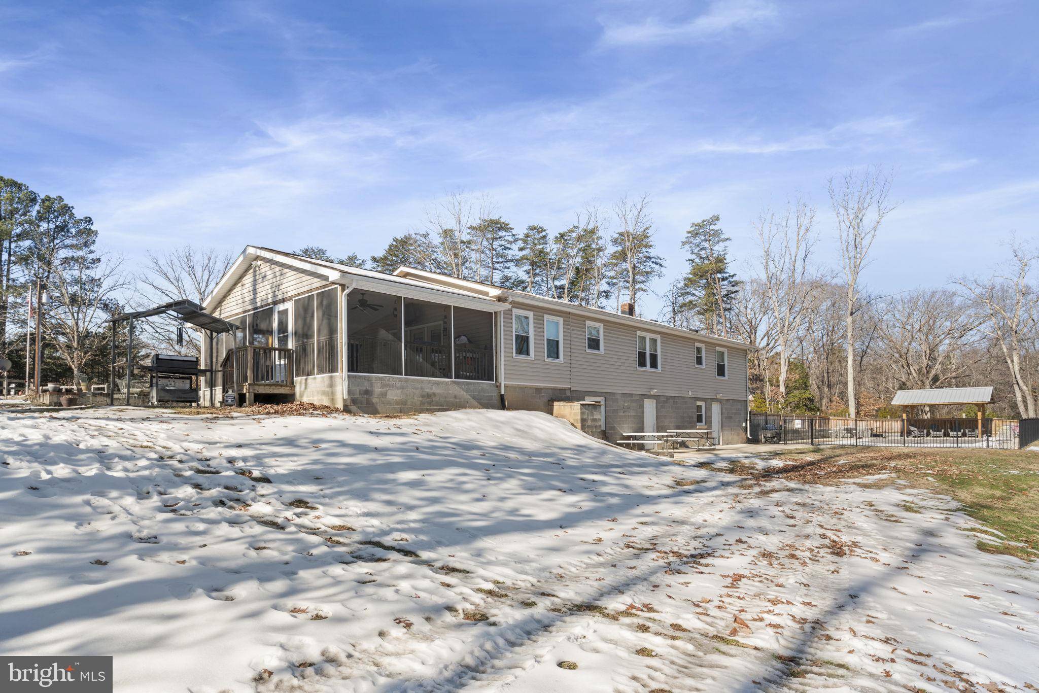 Fredericksburg, VA 22407,10205 ELYS FORD RD
