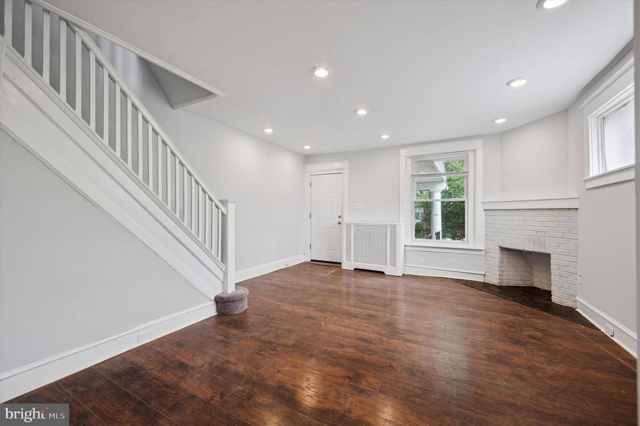 Philadelphia, PA 19151,900 ATWOOD RD