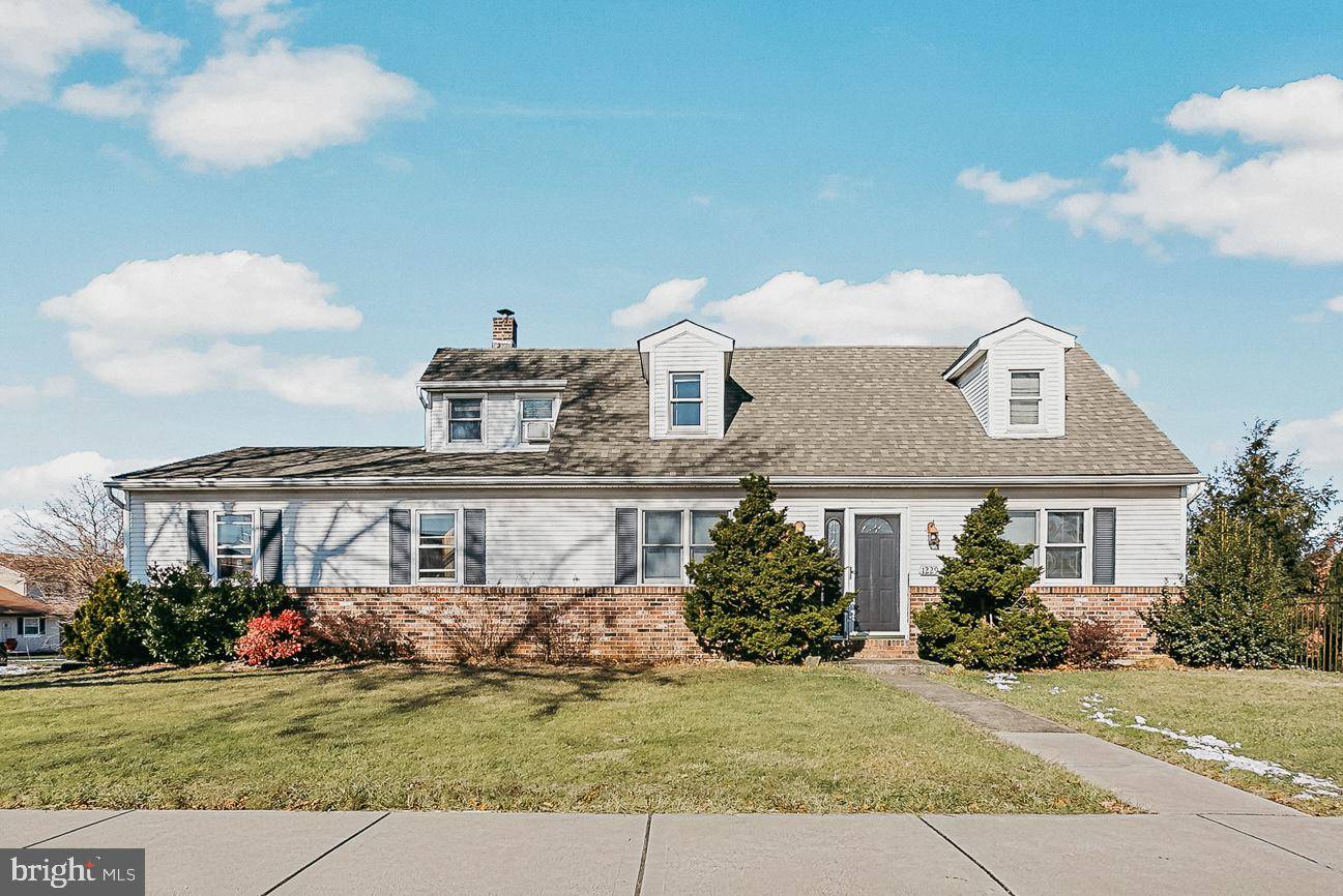 Bethlehem, PA 18017,1229 SOUTH BLVD