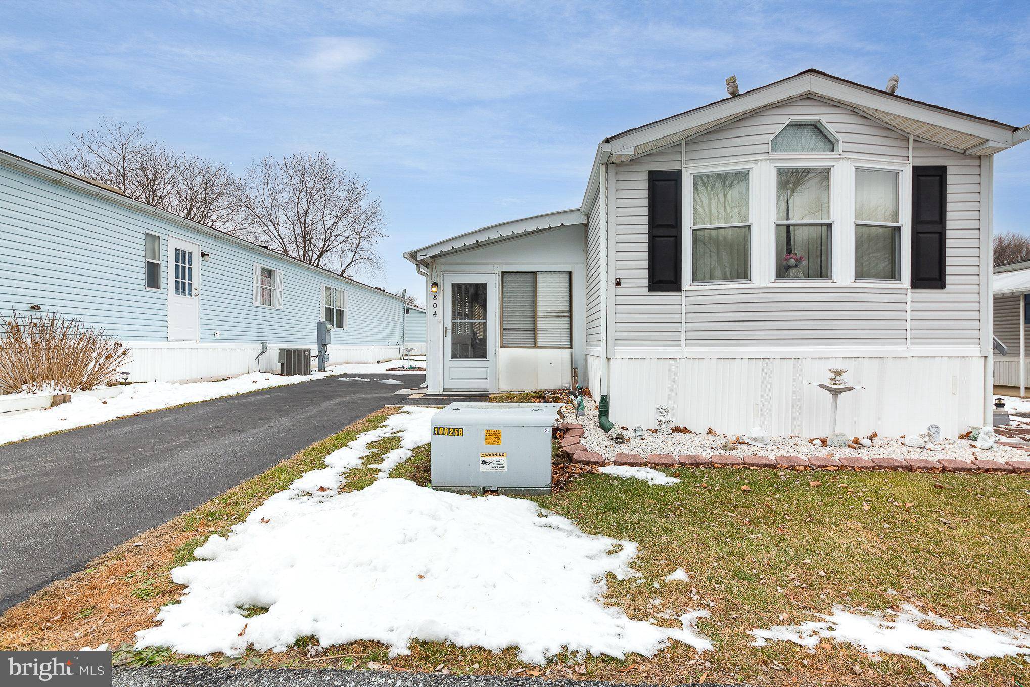 Dundalk, MD 21222,804 LESWOOD CT
