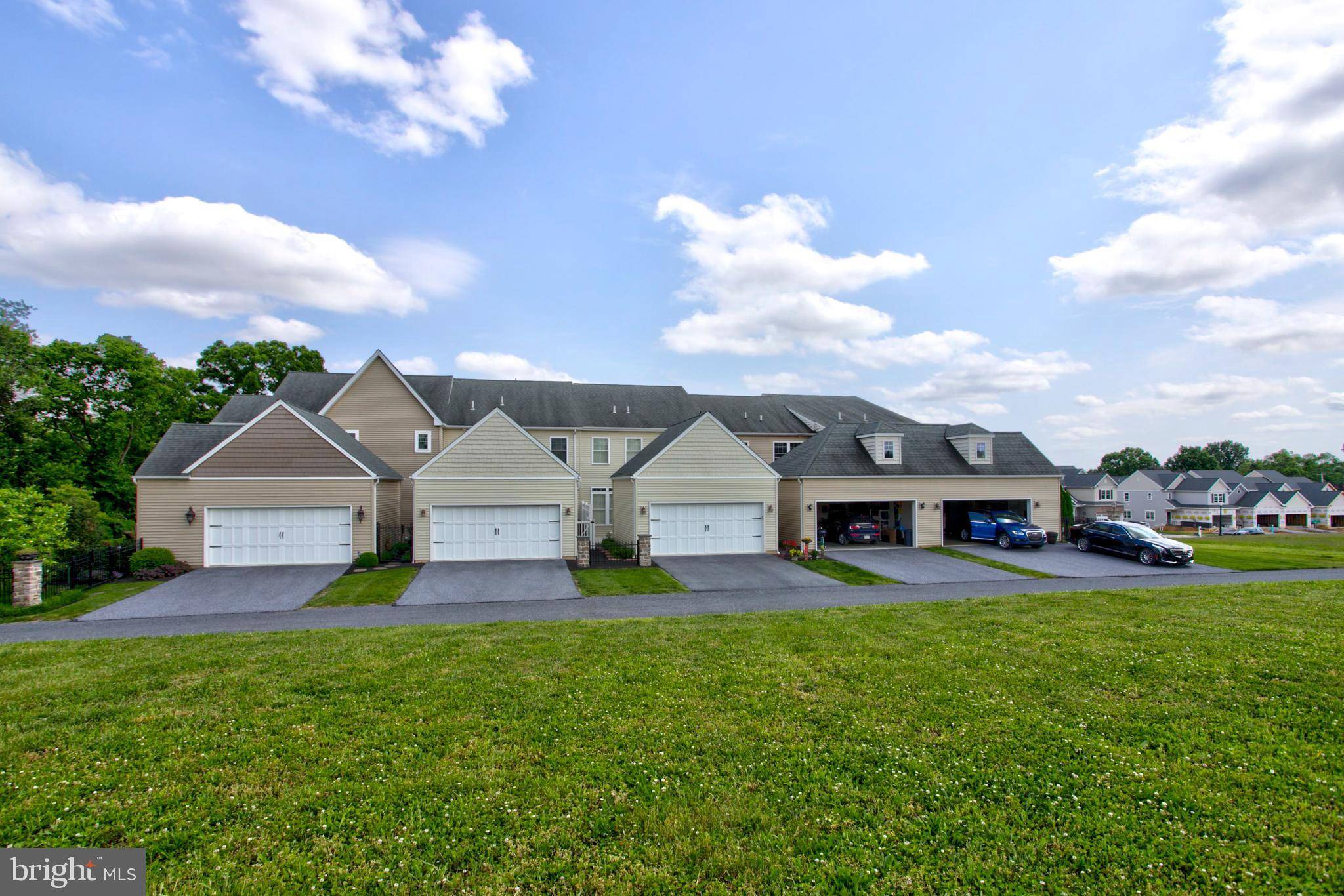 East Petersburg, PA 17520,2589 CAMAS LN