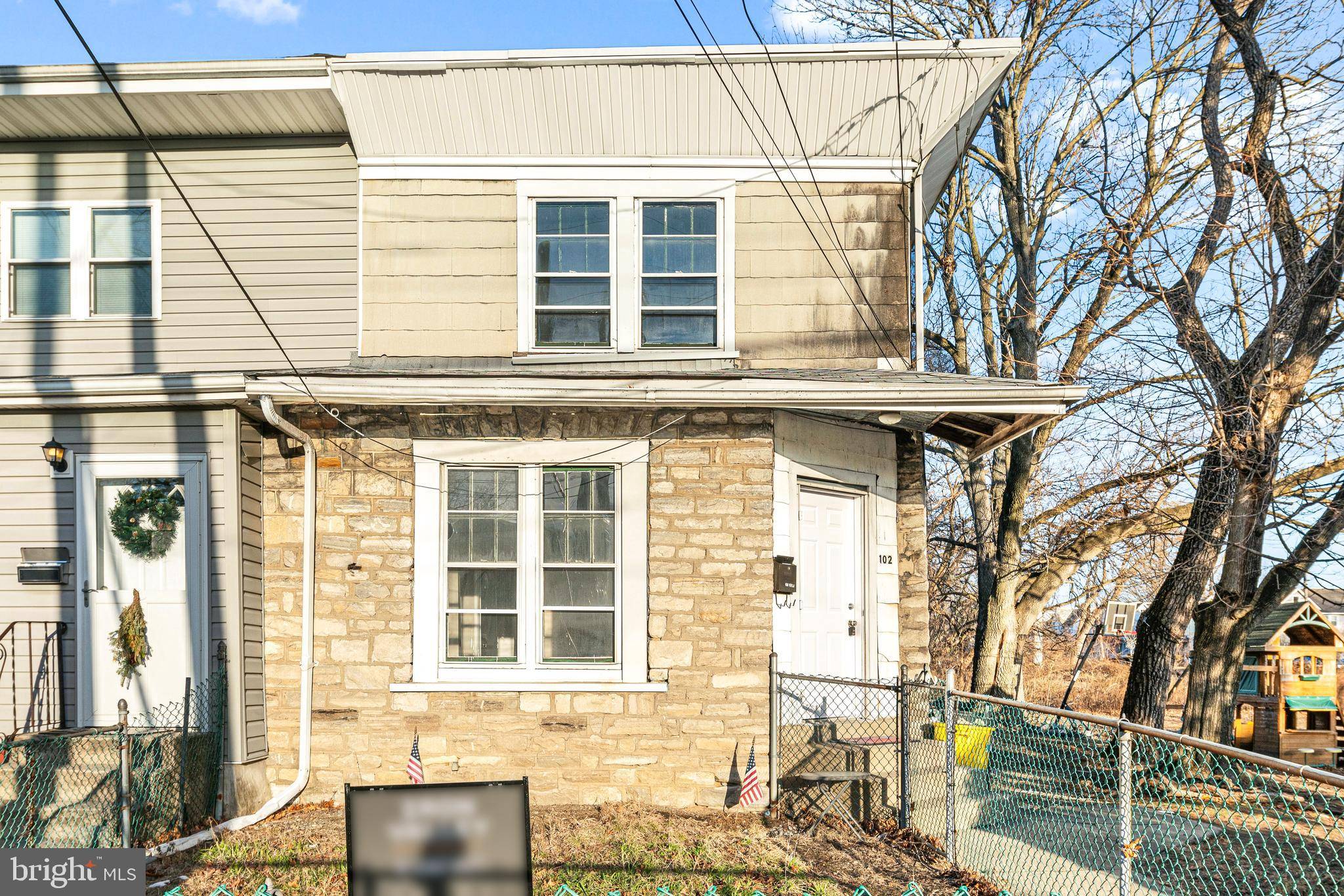 Holmes, PA 19043,102 HOLMES RD