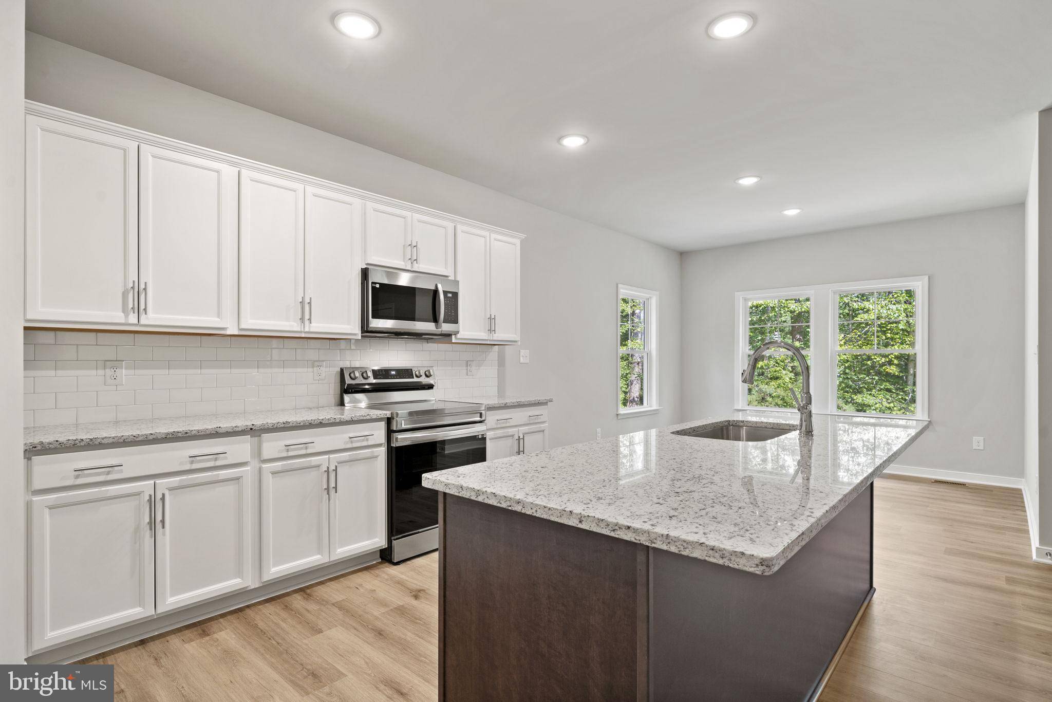 Keswick, VA 22947,354 GLENMORE LN