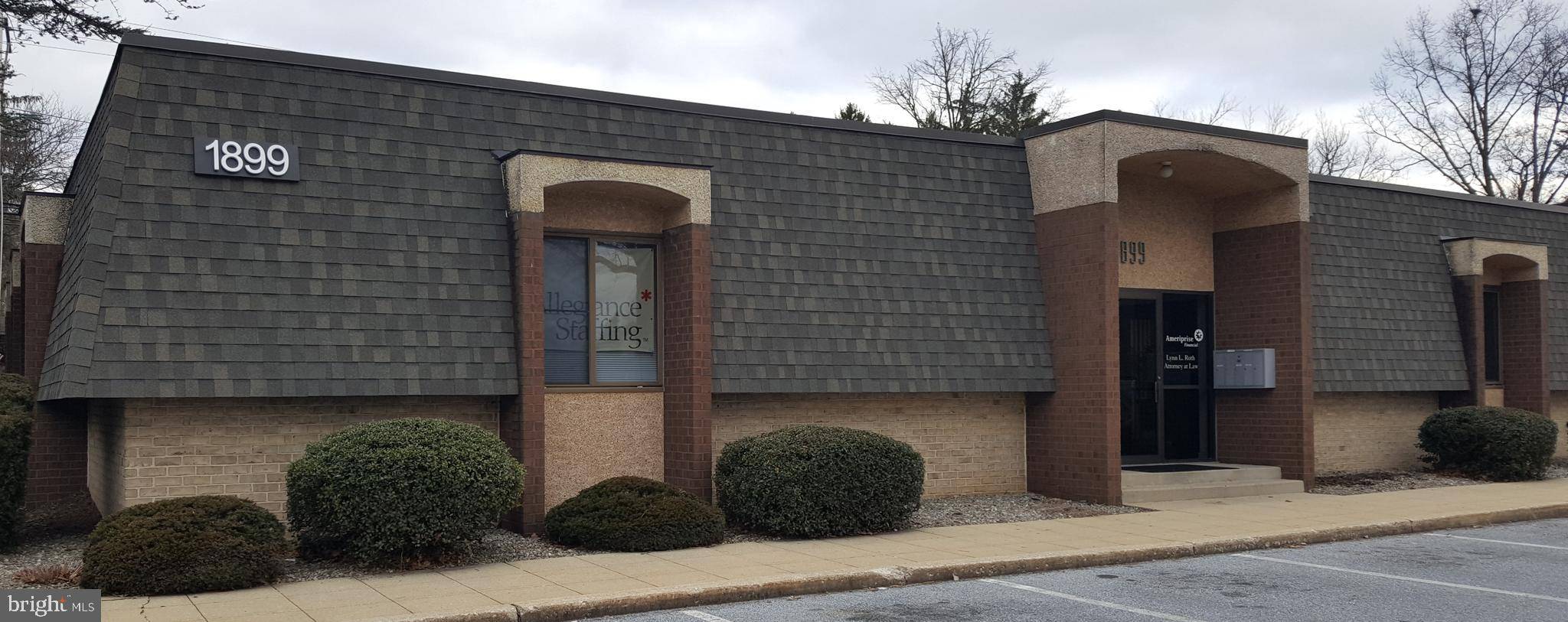 Lancaster, PA 17601,1899 LITITZ PIKE #10