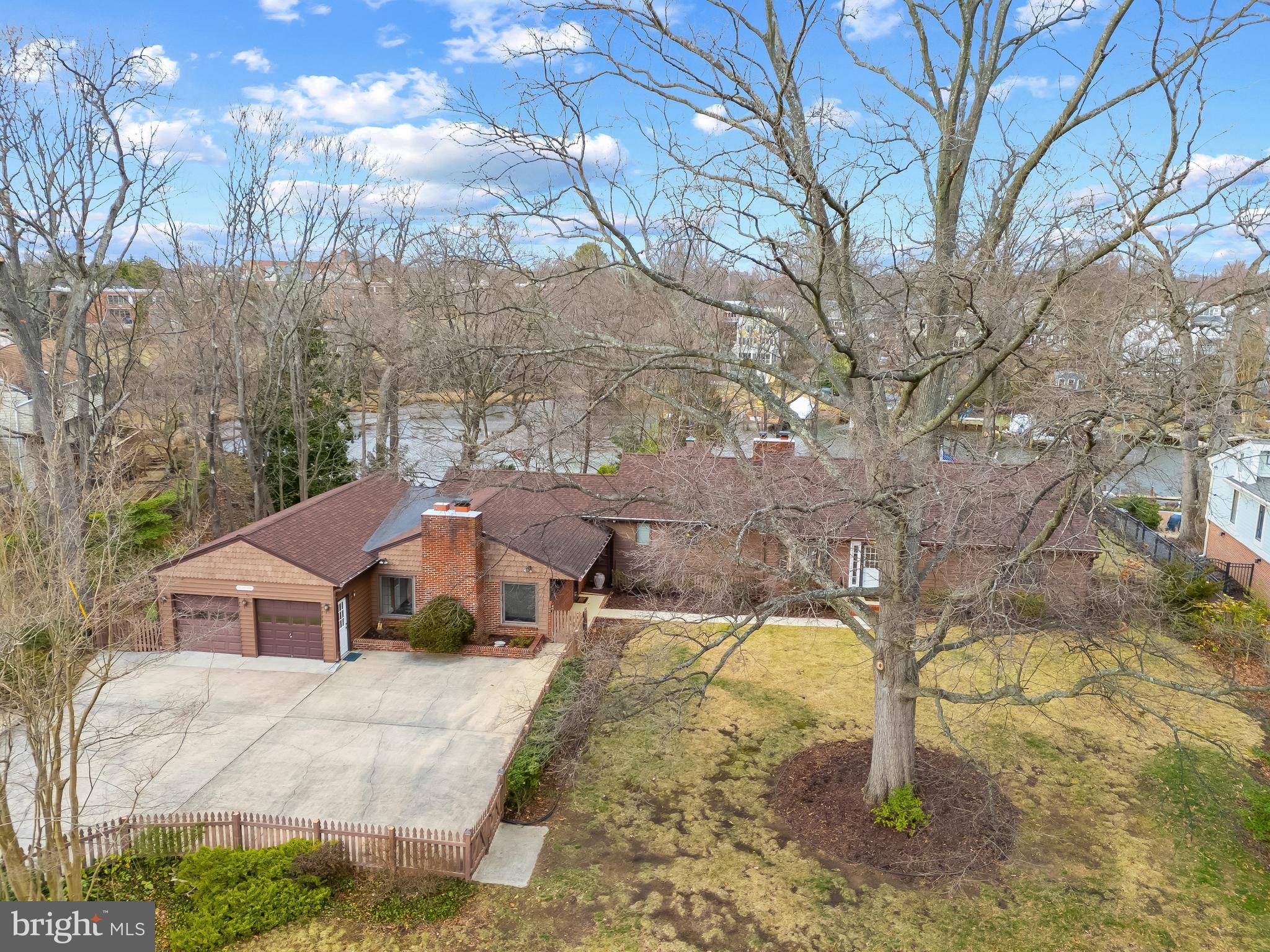 Annapolis, MD 21403,105 SPA DR