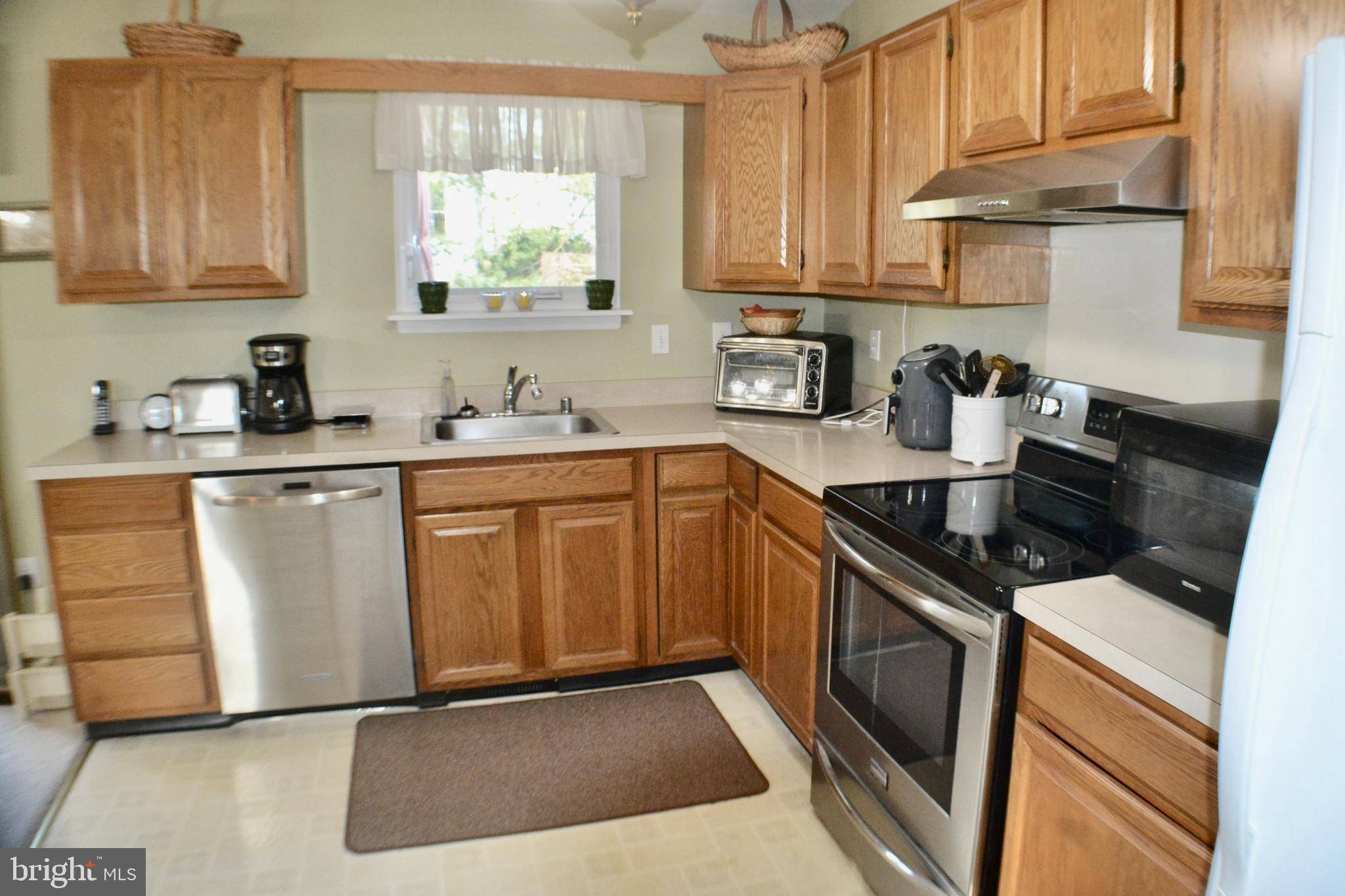 Severna Park, MD 21146,130 CLARENCE AVE