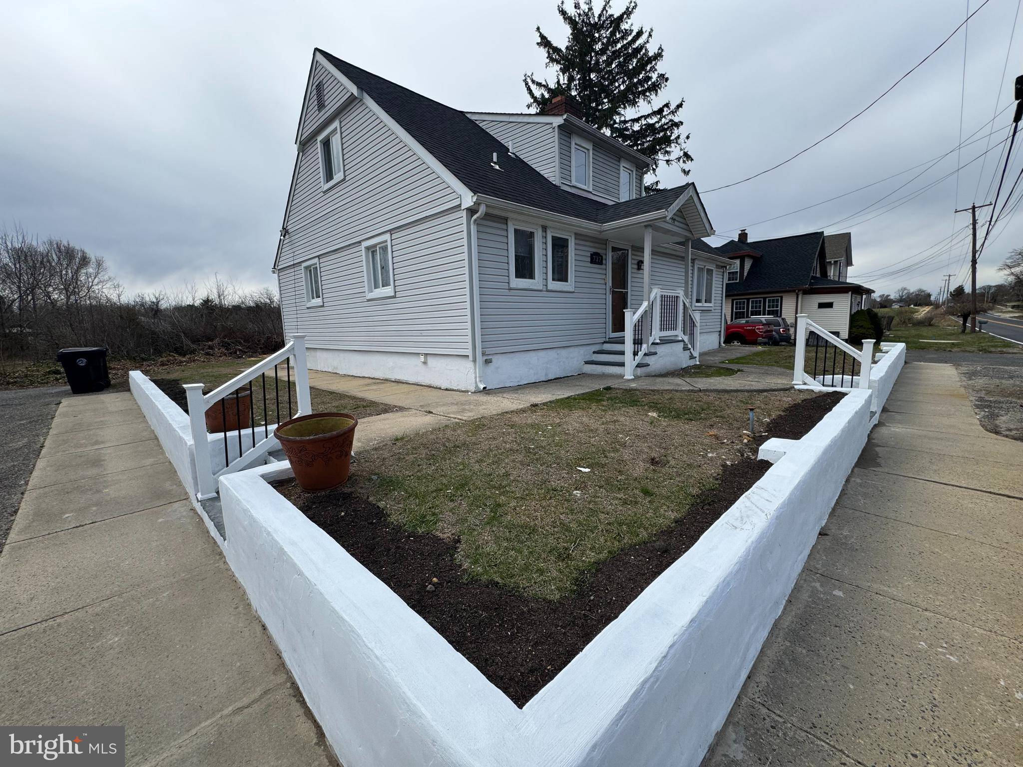 Berlin, NJ 08009,737 WATSONTOWN RD