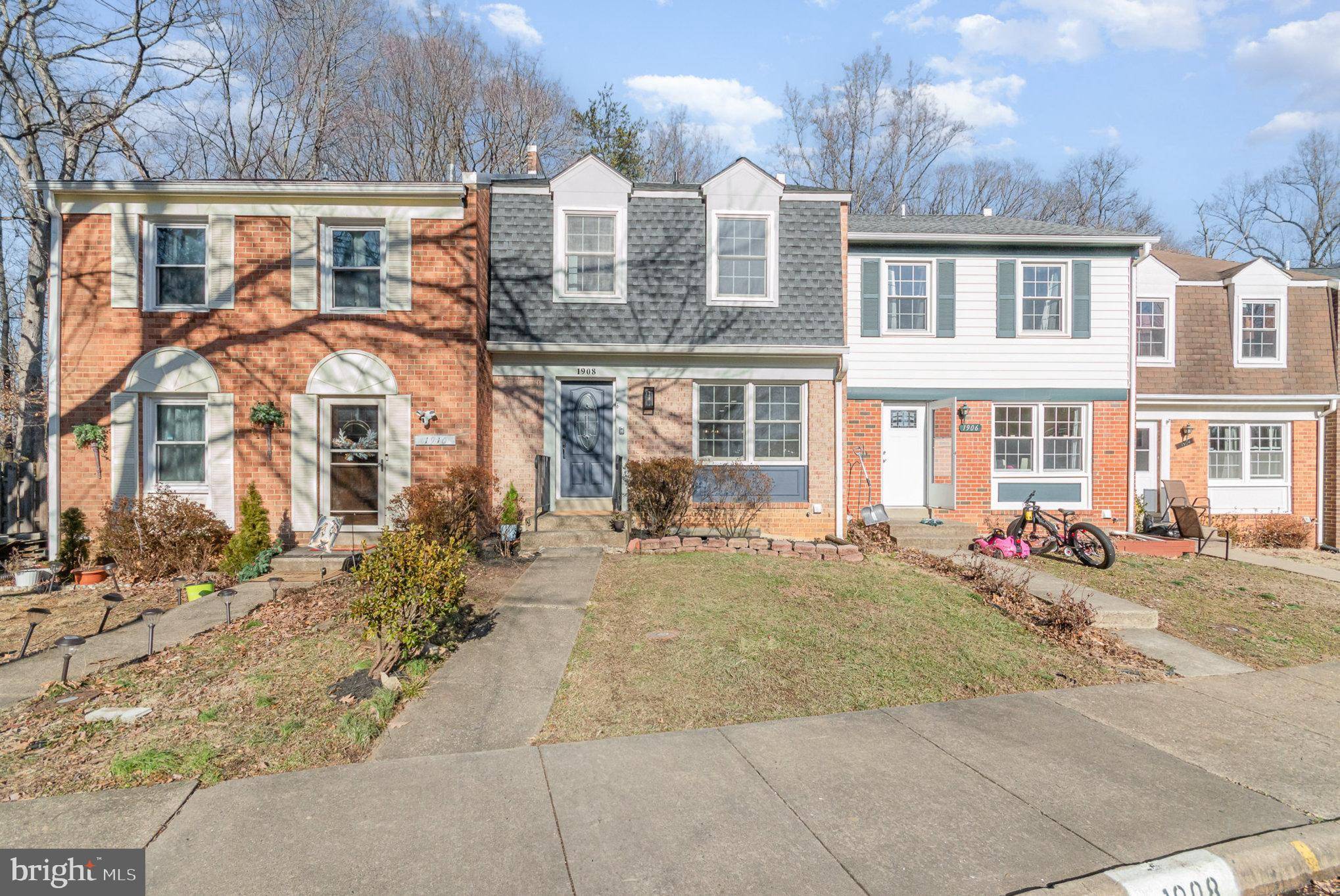 Woodbridge, VA 22192,1908 MARINER LN